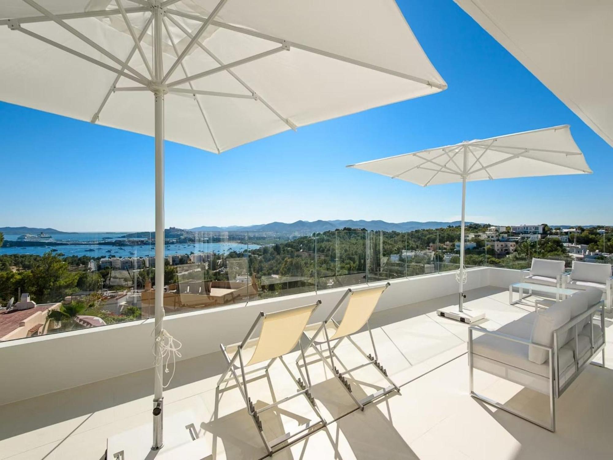 Charming In Delightful Gateway Talamanca (Ibiza)