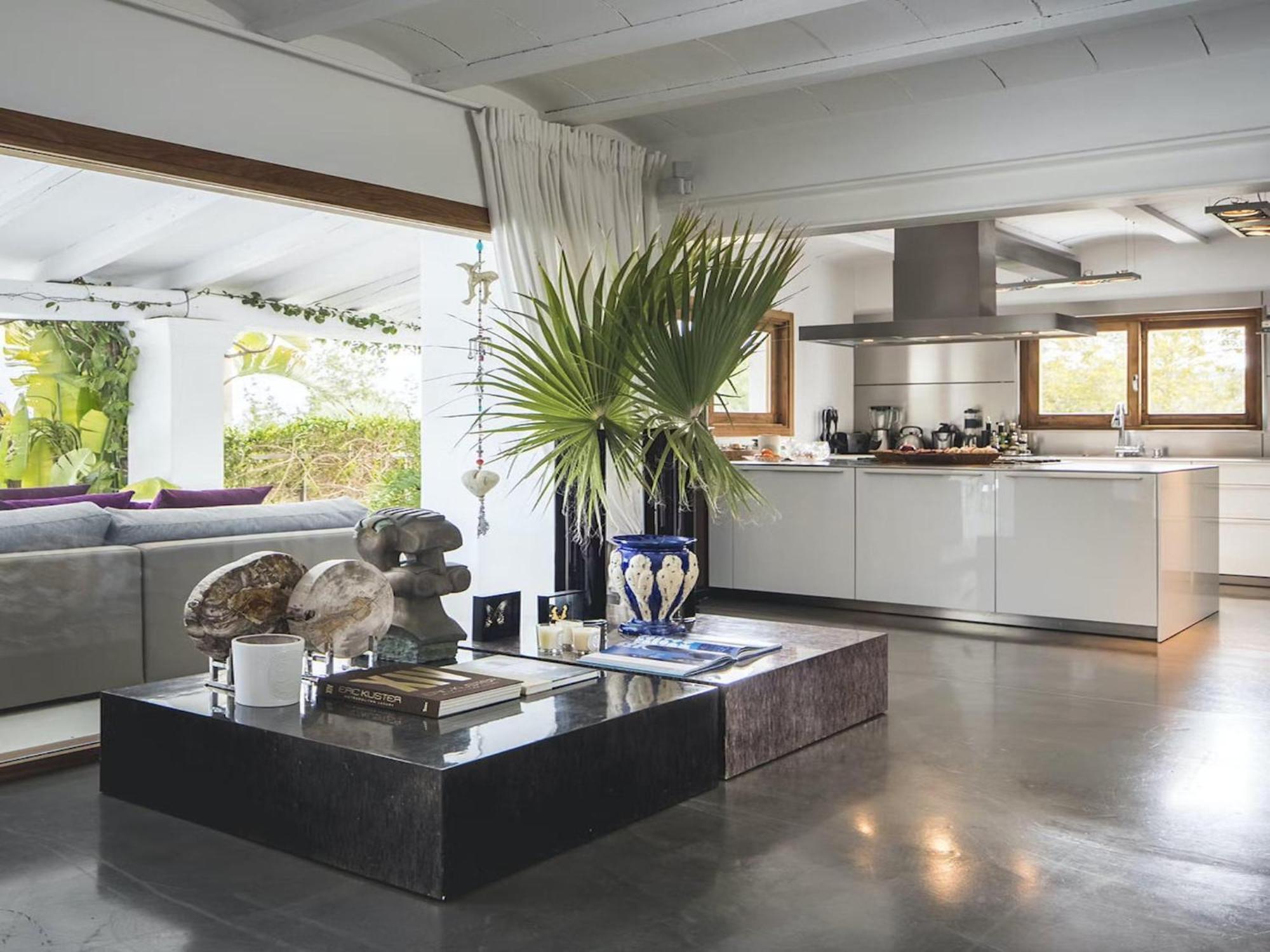 Impressive With Views *