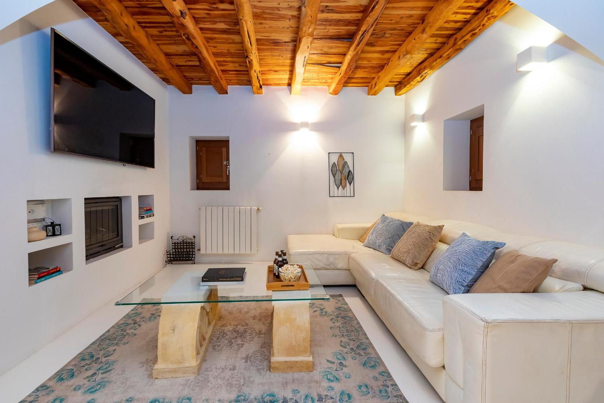 Near Ibiza Town Sleeps 11 To 13 Guests Villa
