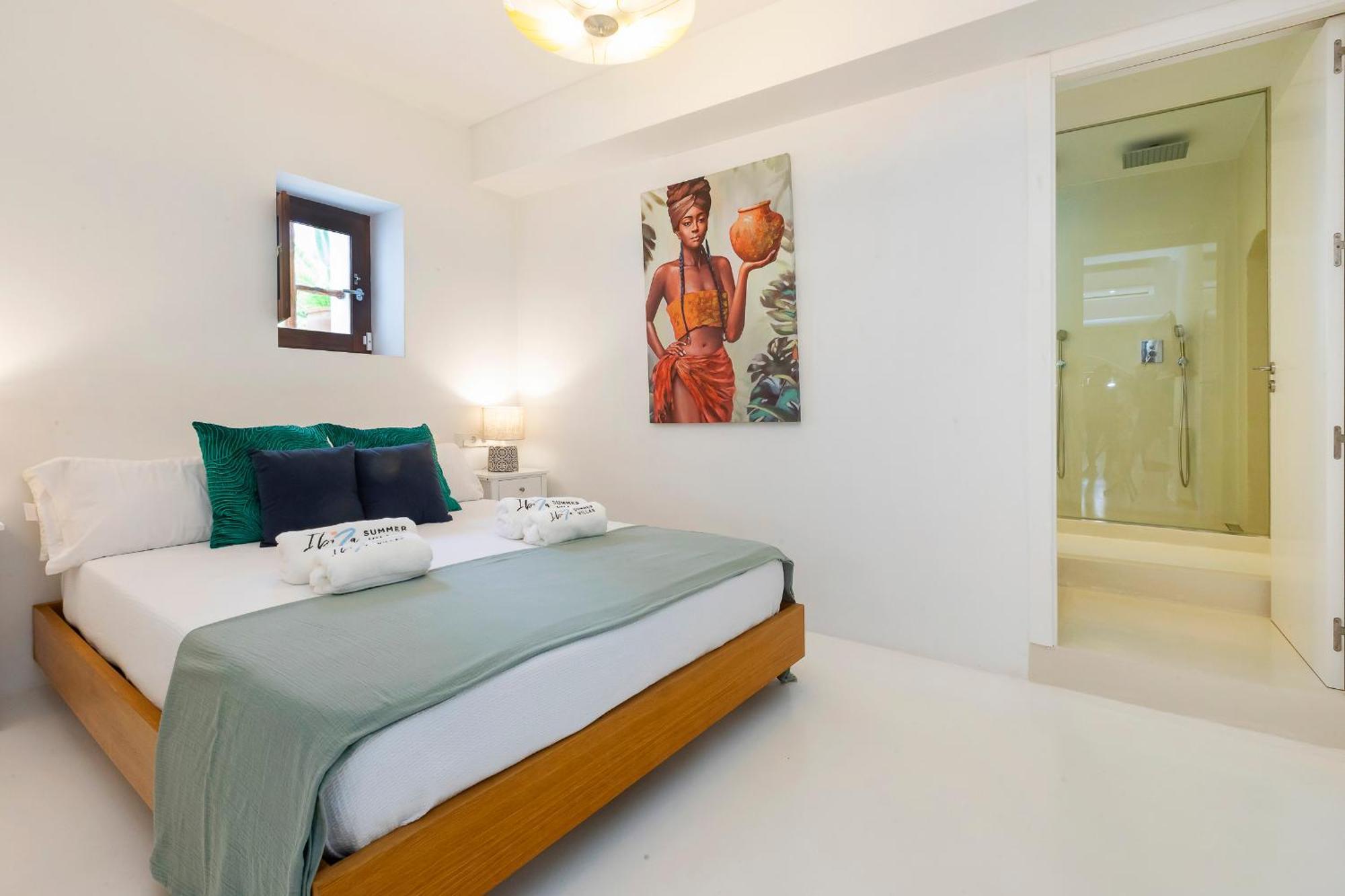 Near Ibiza Town Sleeps 11 To 13 Guests