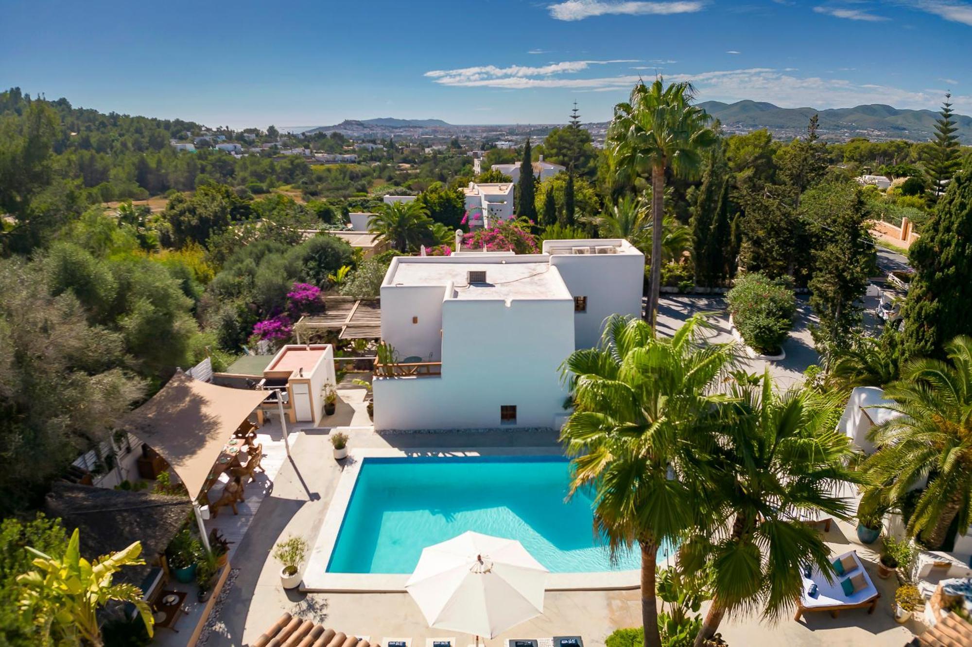 Near Ibiza Town Sleeps 11 To 13 Guests *