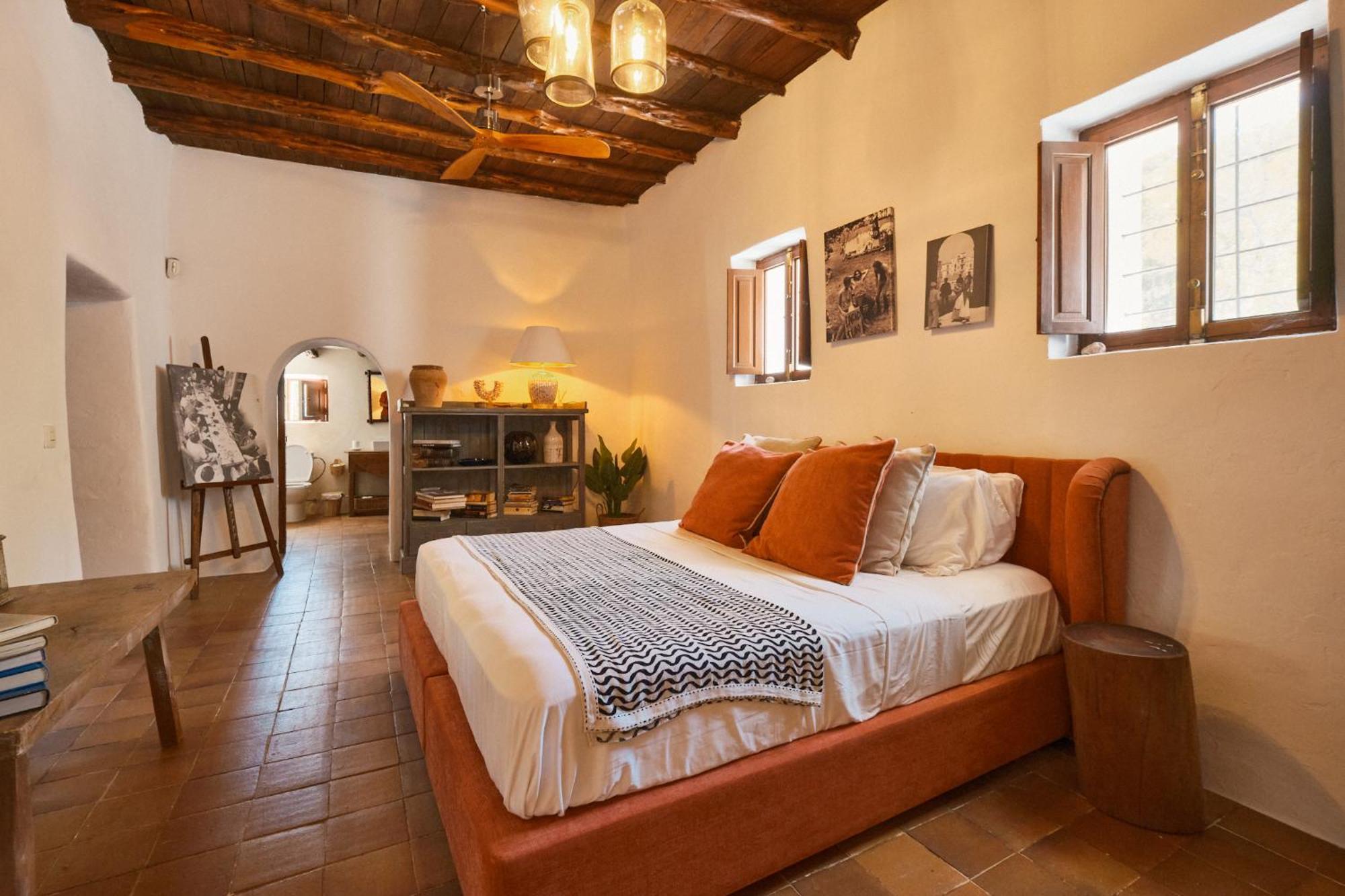 The Guardian House * Santa Gertrudis (Ibiza)