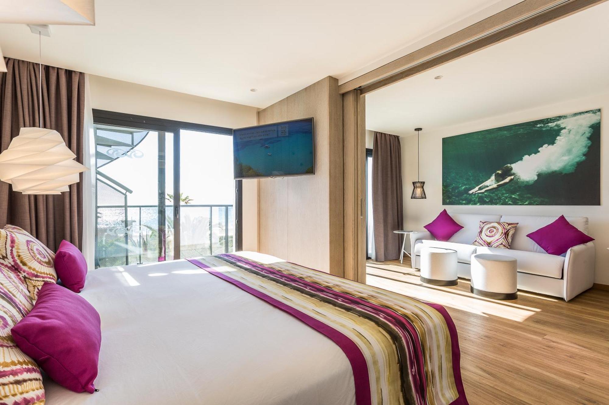 Hotel Grand Palladium White Island & Playa d'en Bossa