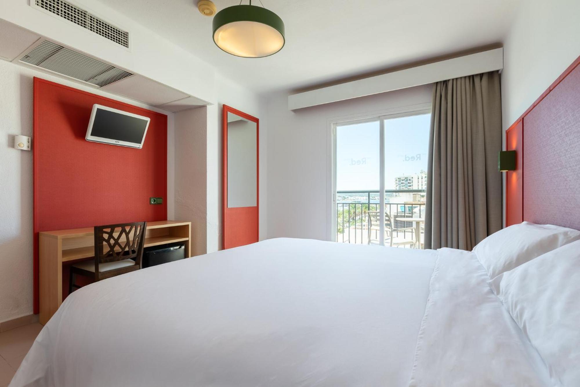 Hotel The Red - Adults Only