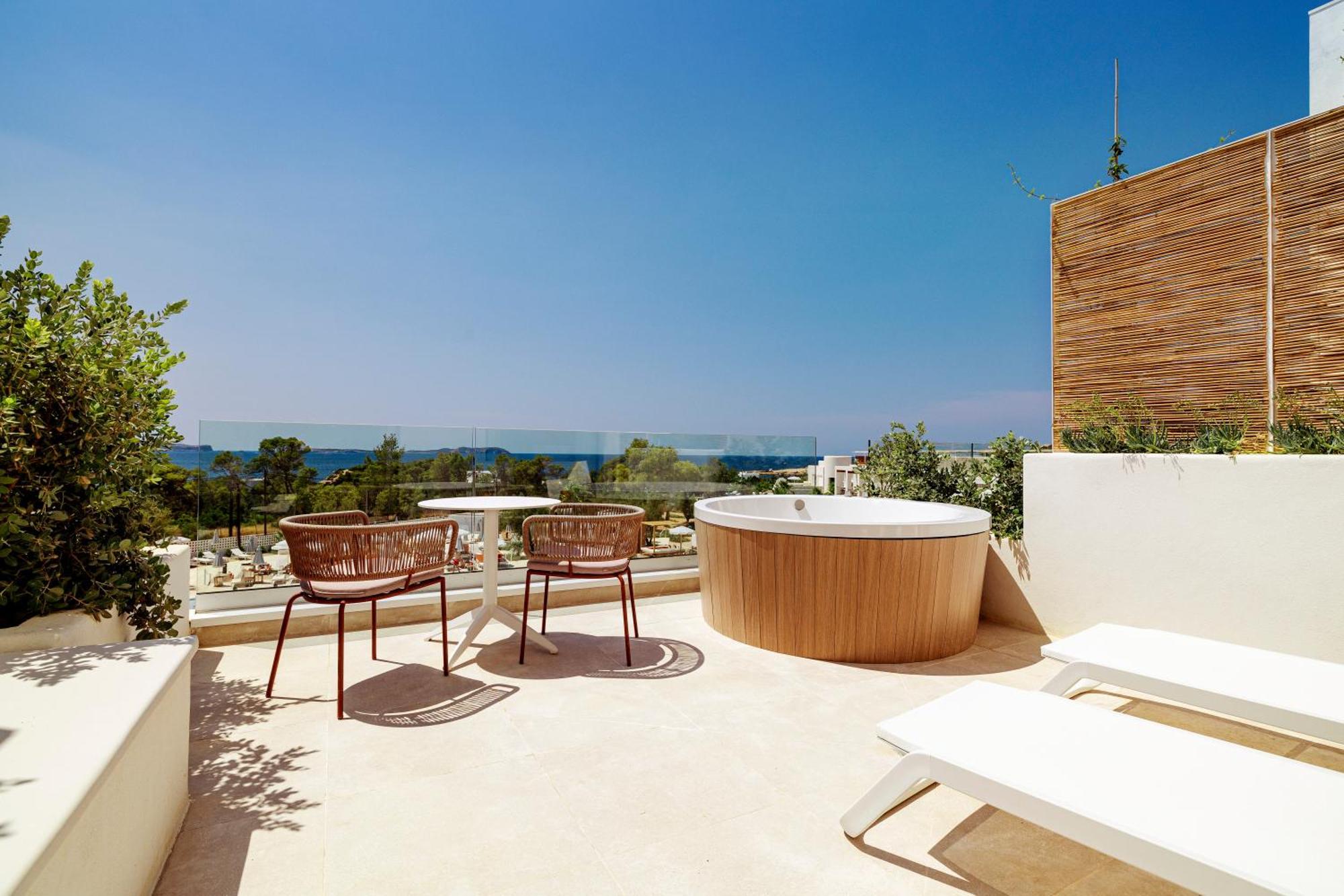 Hotel The Signature Level At Trs Ibiza Adults Only - Entrance To Clubs Included San Antonio (Ibiza)