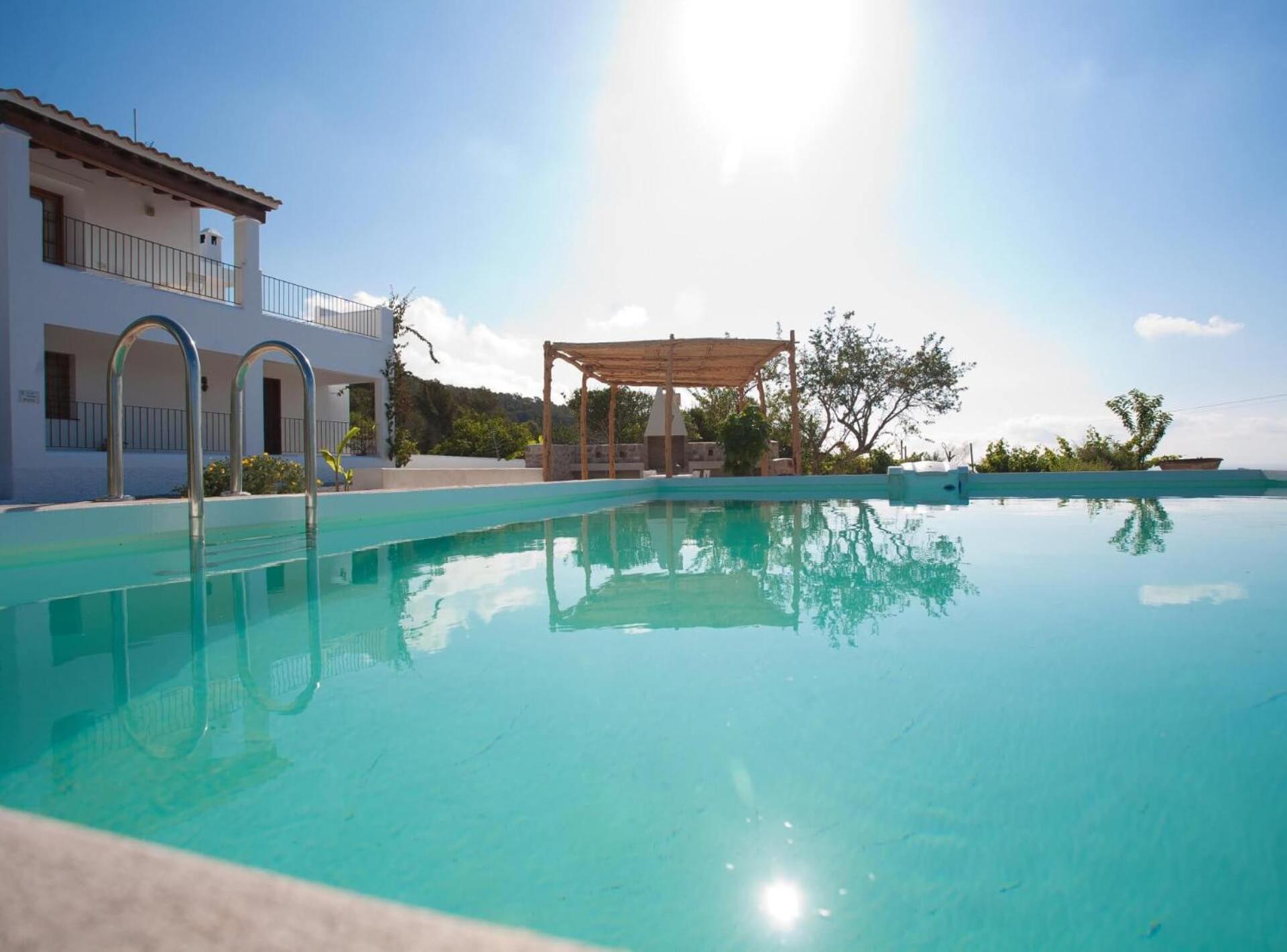 Sunyer.ibiza. Pousada *