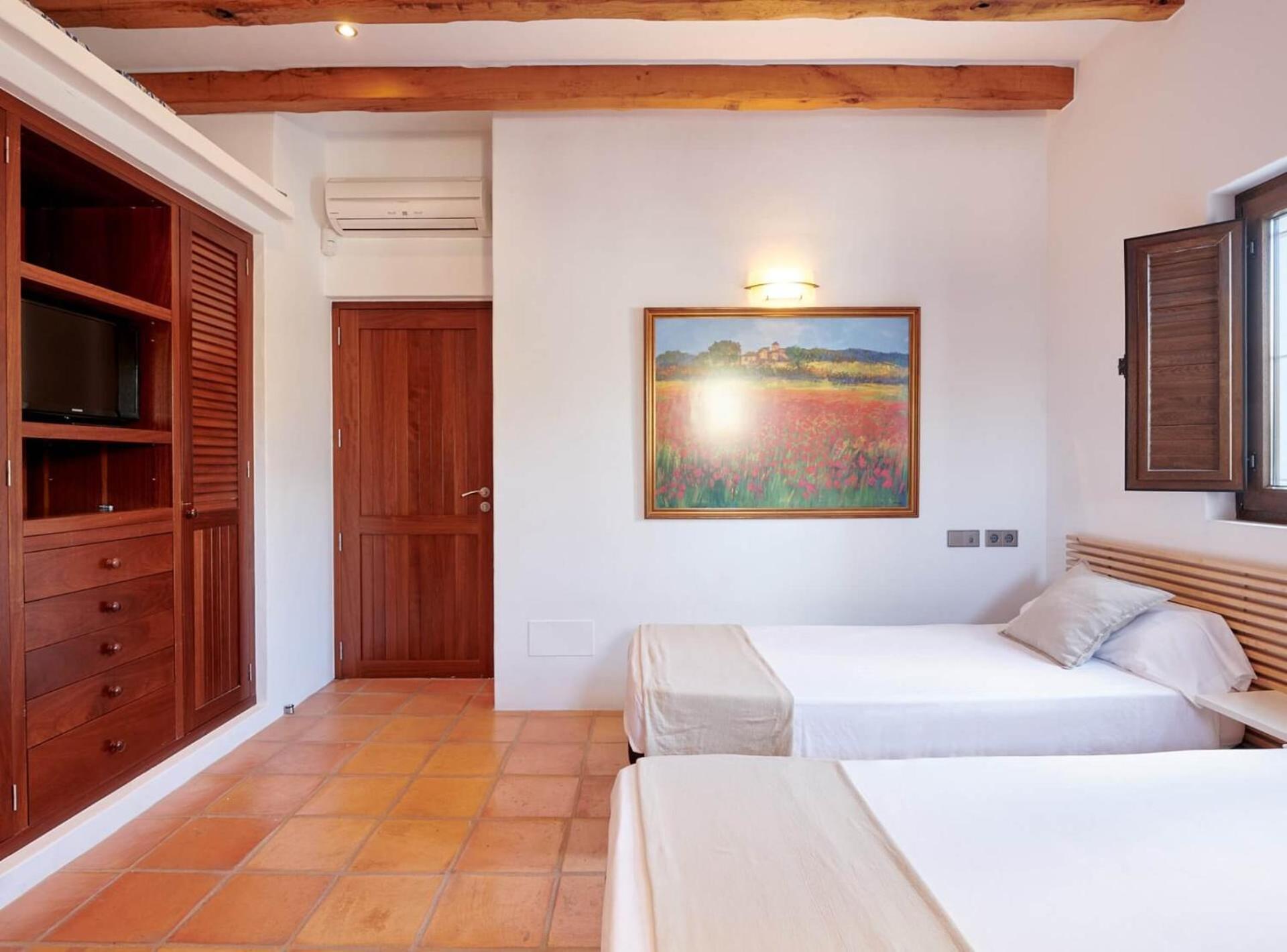 Munt Blanc Ibiza Villa Puig D'en Valls