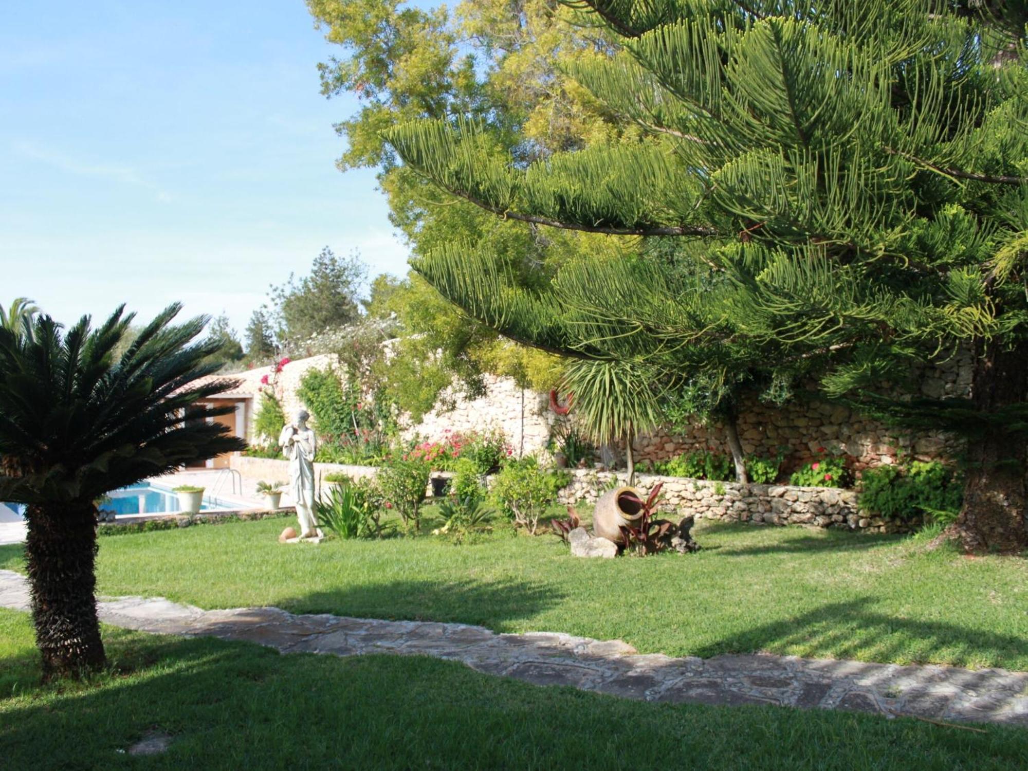 Mansion In With Private Pool Santa Eularia des Riu