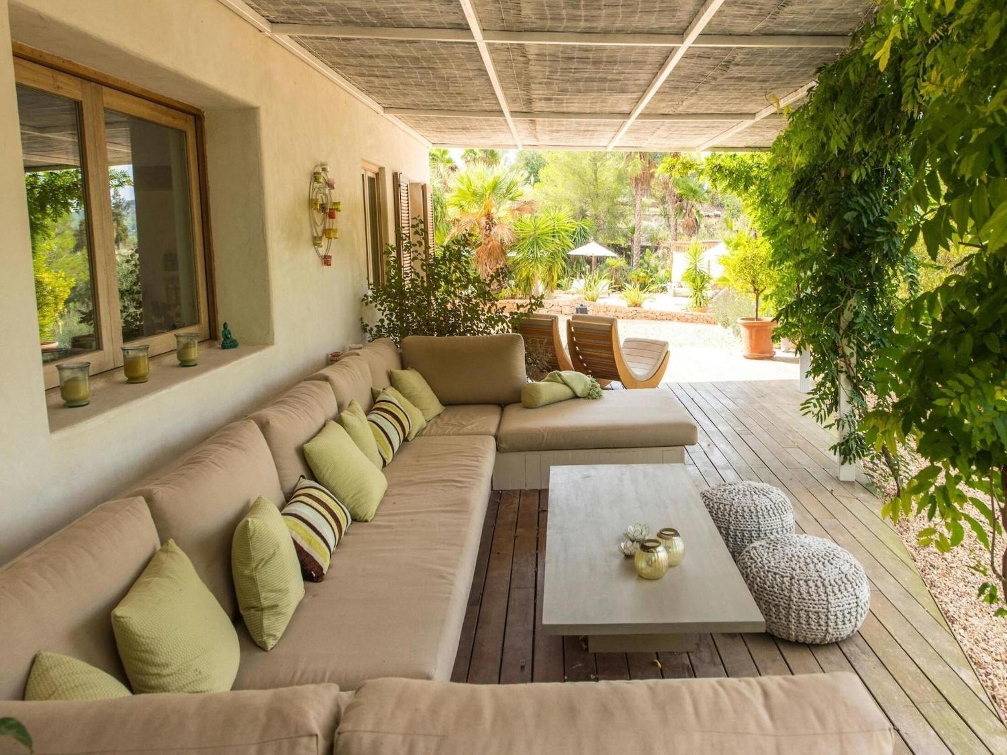 Villa With Wooden-beamed Patio