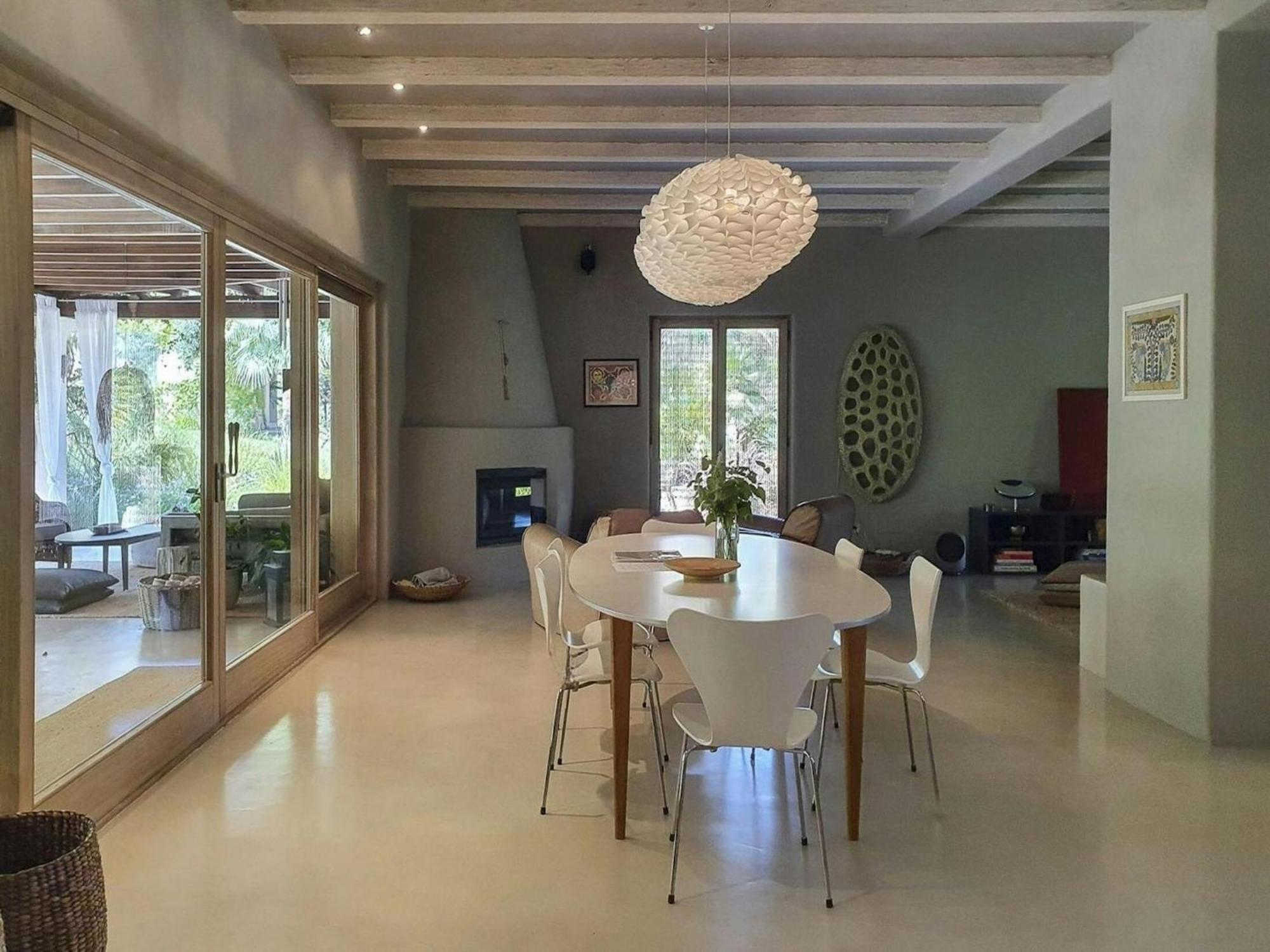 Villa With Wooden-beamed Patio