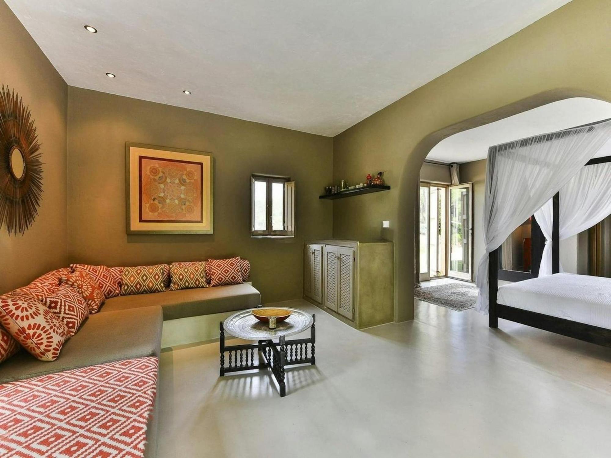With Wooden-beamed Patio Villa *