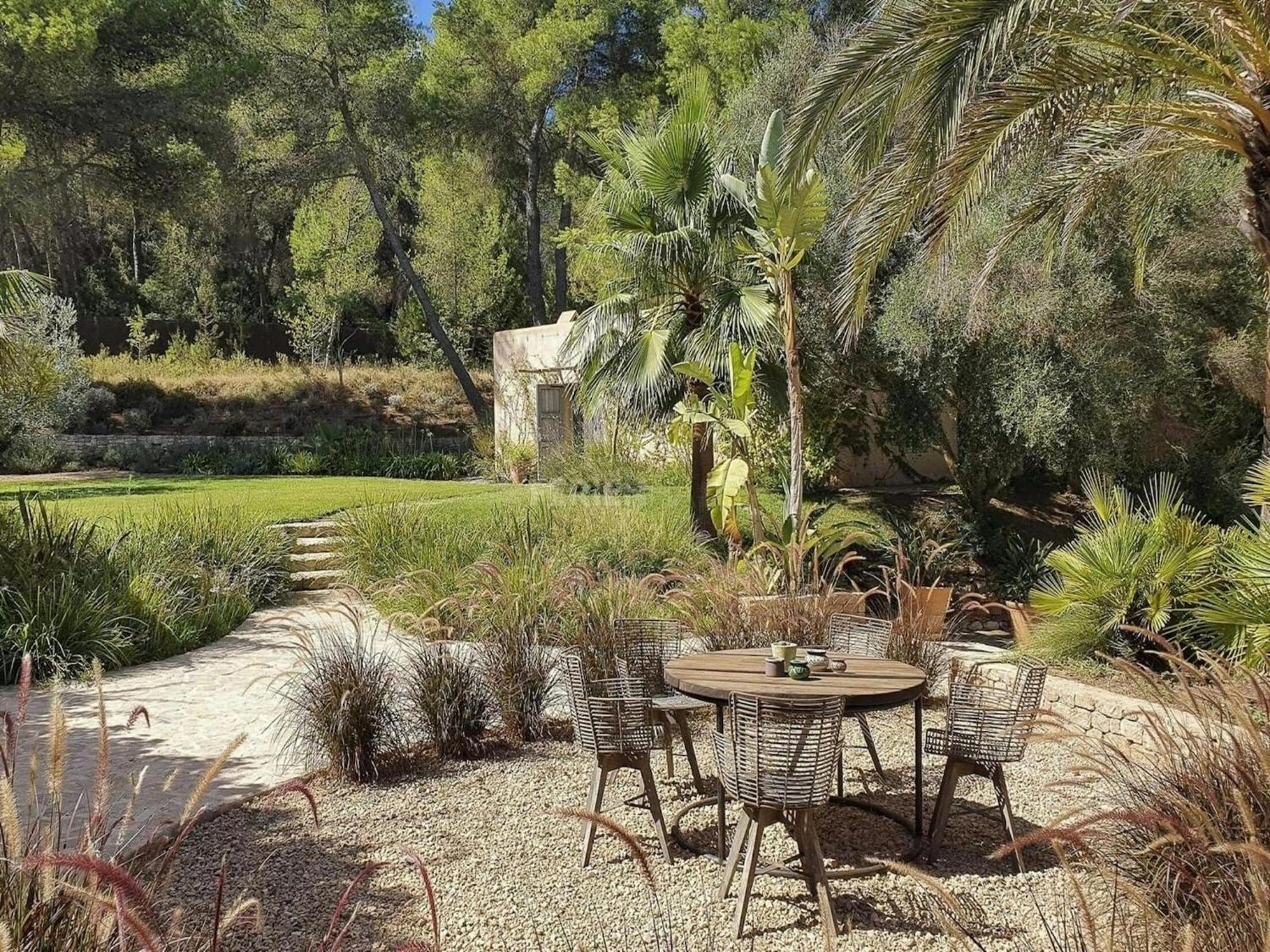 Villa With Wooden-beamed Patio Santa Gertrudis (Ibiza)