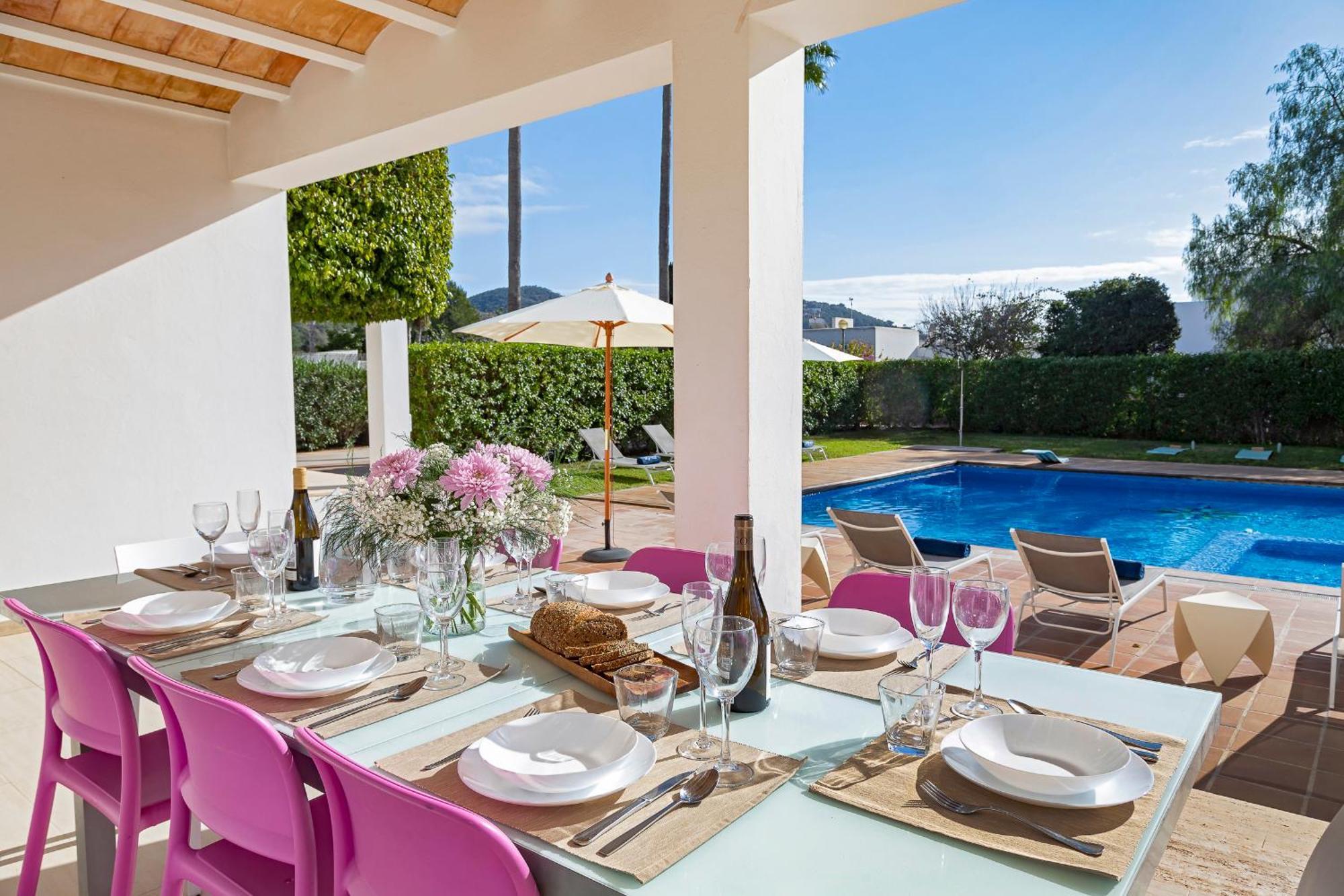 Villa Near Ibiza Town Sleeps 8 - Fluxa *
