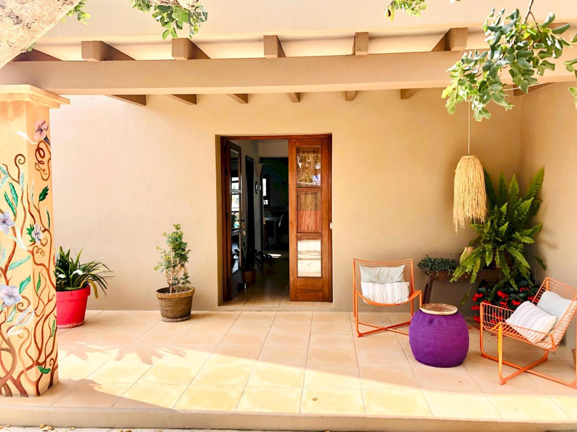 Es Repaire Near To Playa Den Bossa Villa Ibiza