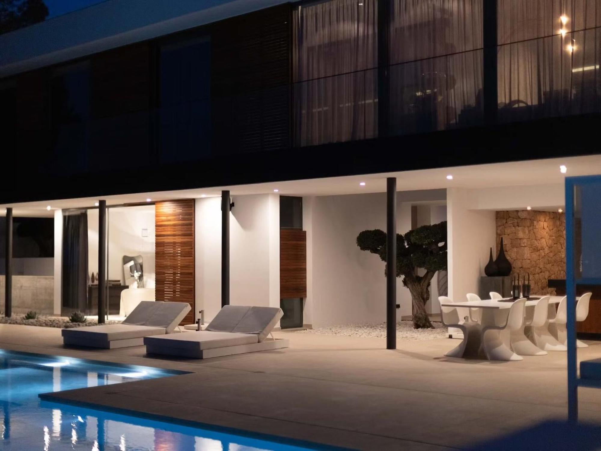 Amazing With Infinity Pool Villa *