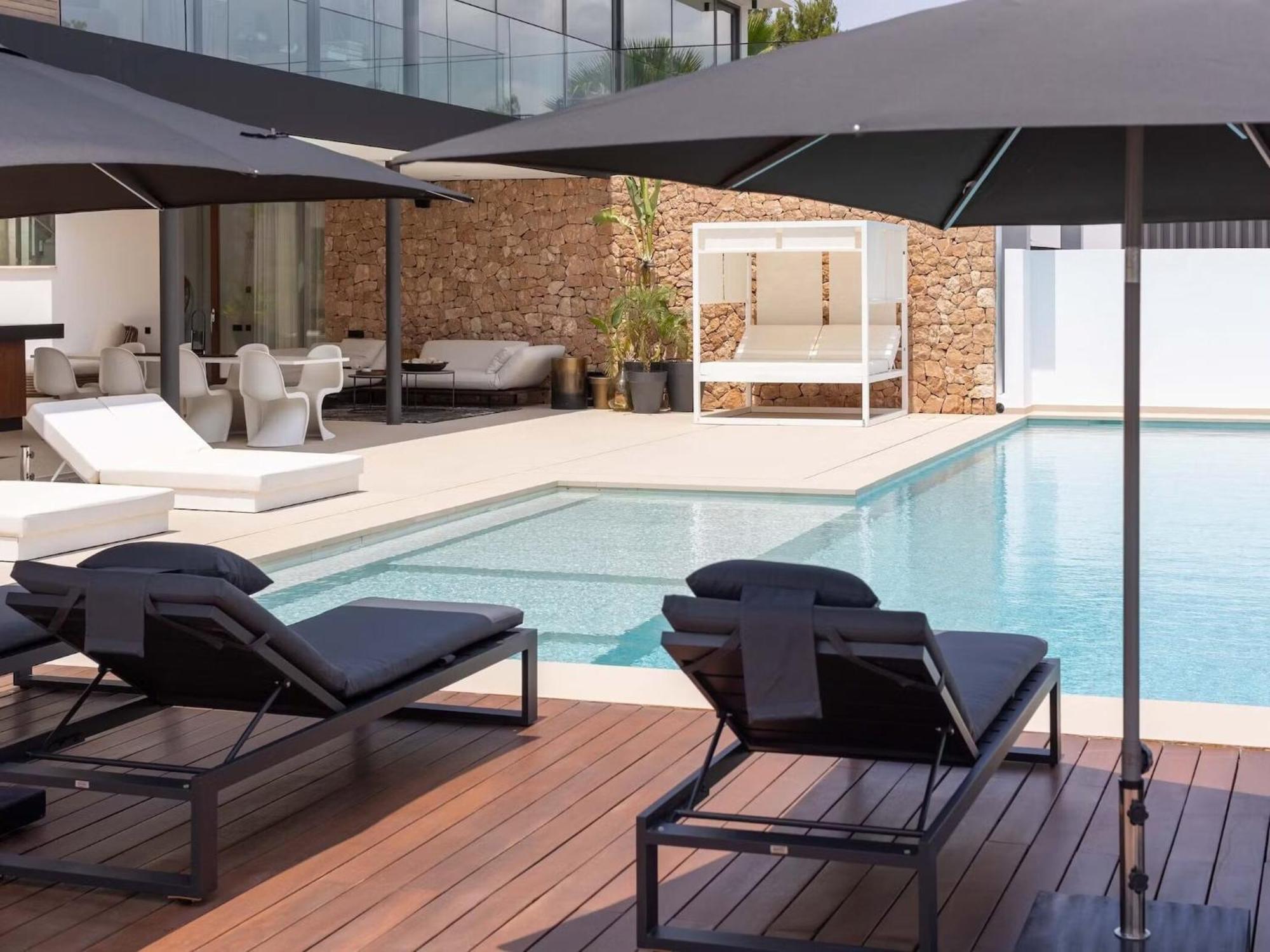 Amazing With Infinity Pool Villa *