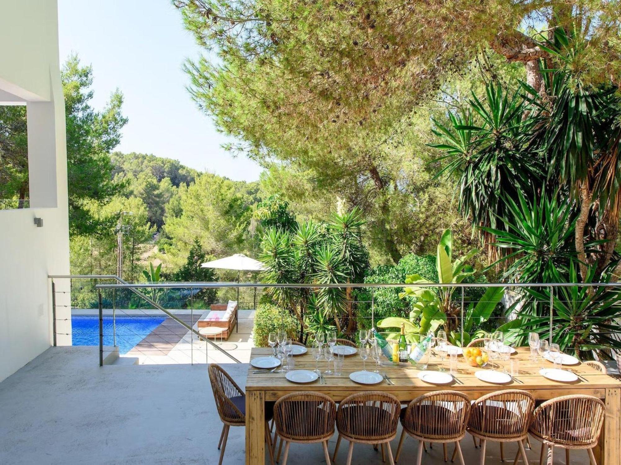 Modern With Sunset Views Holiday home *