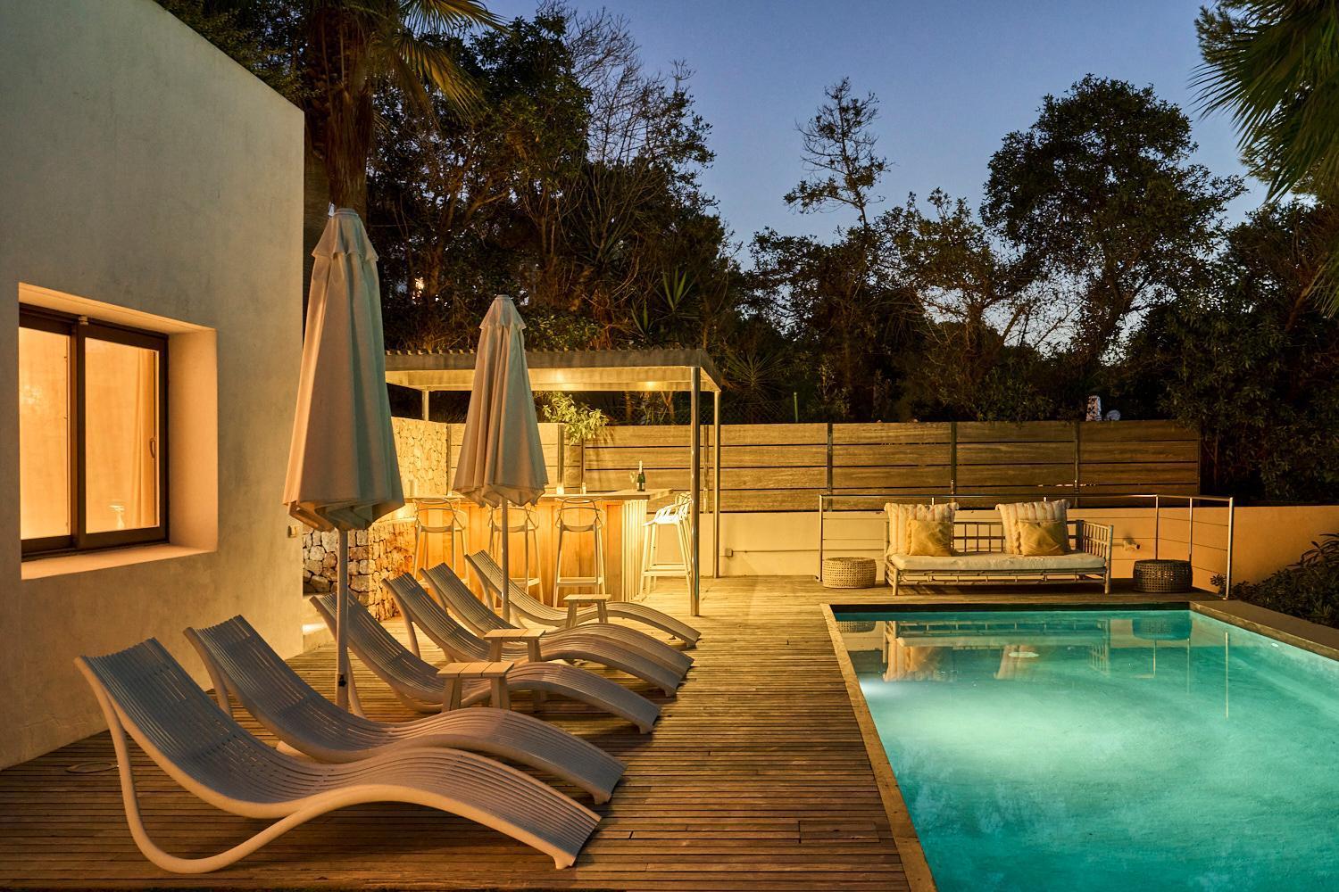 Villa In Cala Salada Sleeps 14 *