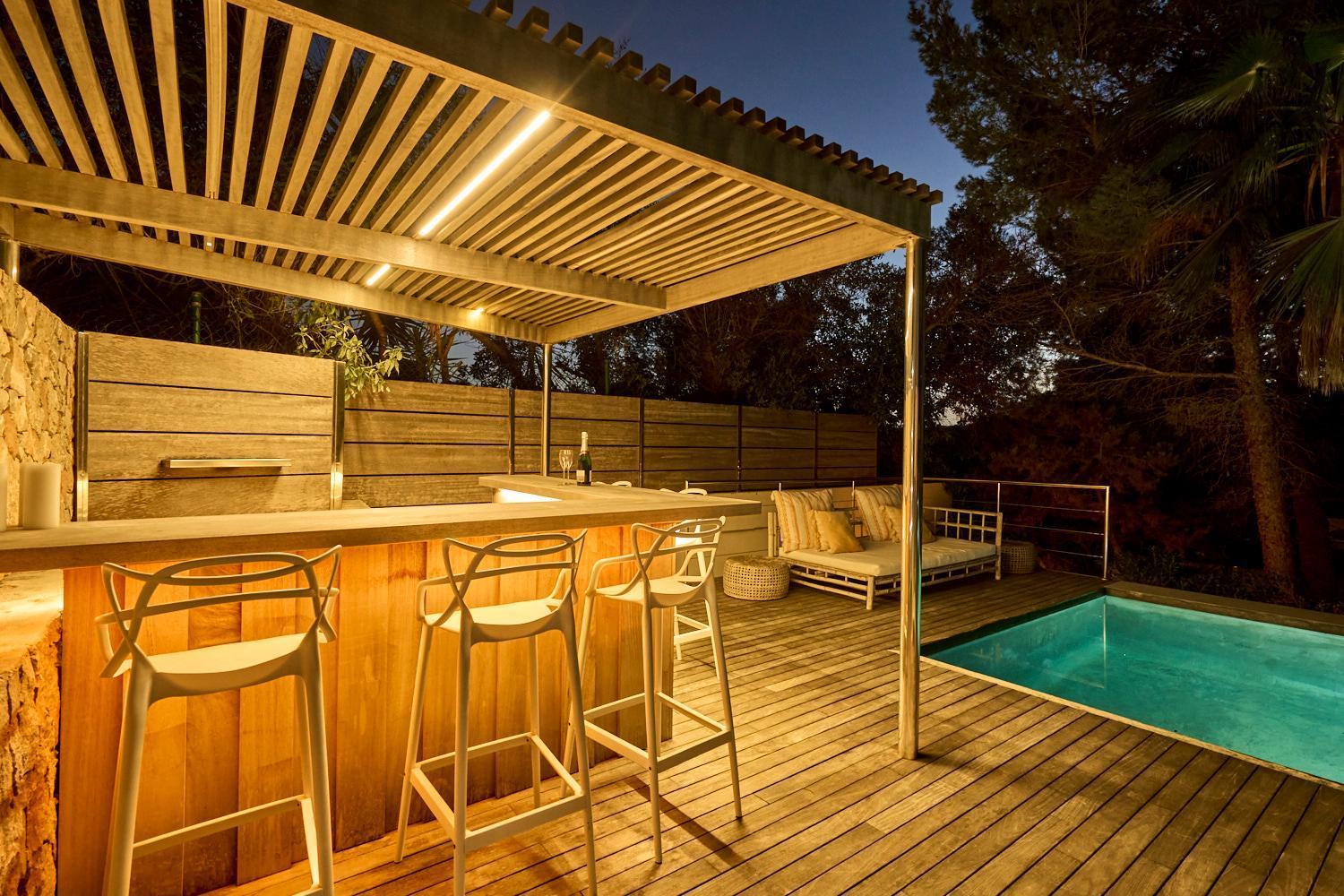 In Cala Salada Sleeps 14
