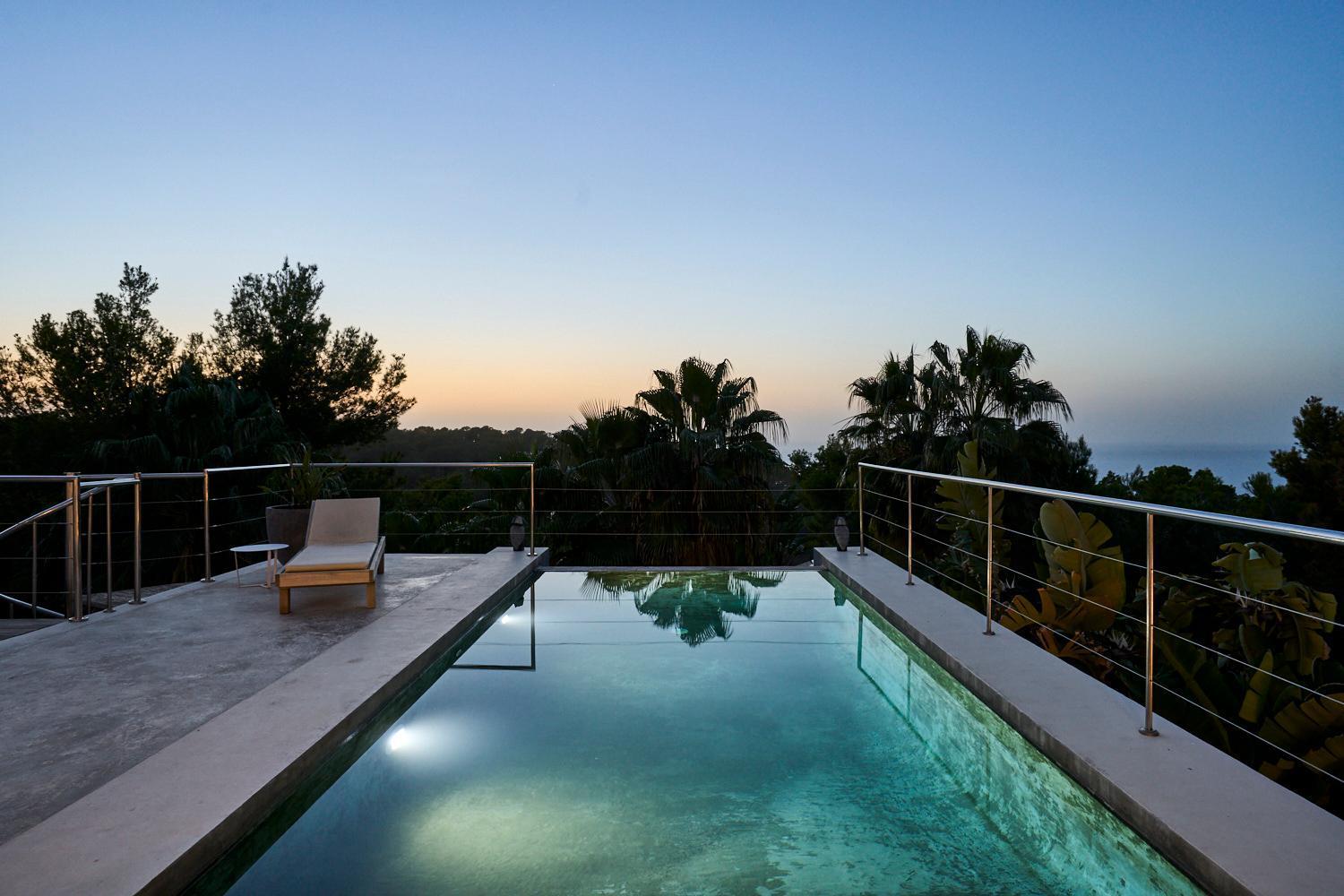 In Cala Salada Sleeps 14 San Antonio (Ibiza)