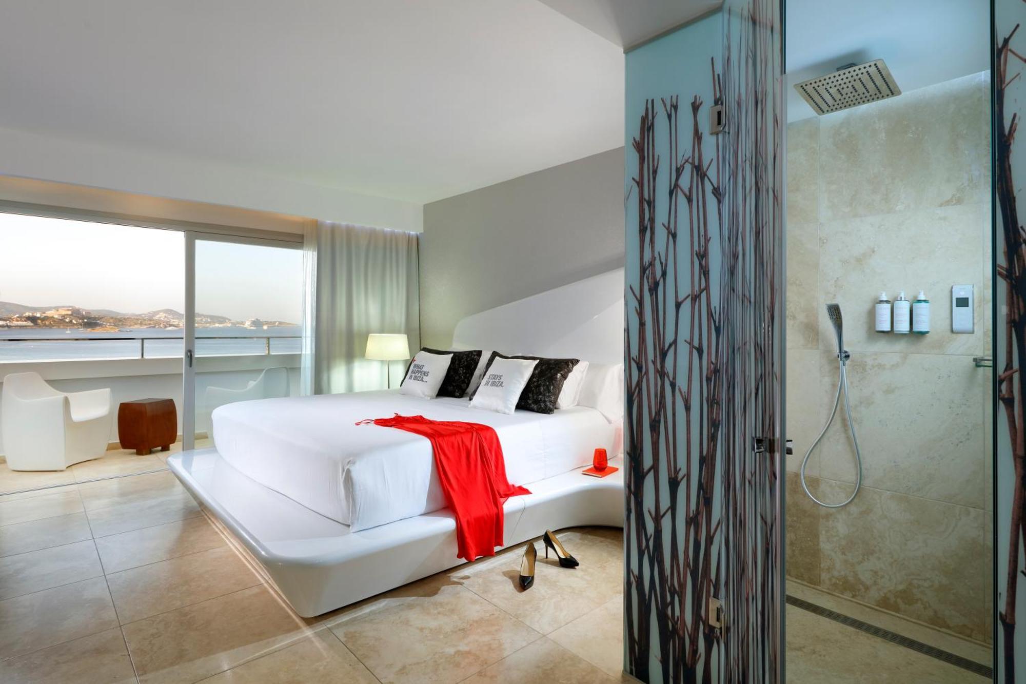 Hotel Ushuaia Ibiza - Adults Only - Club Entrance Included 5*