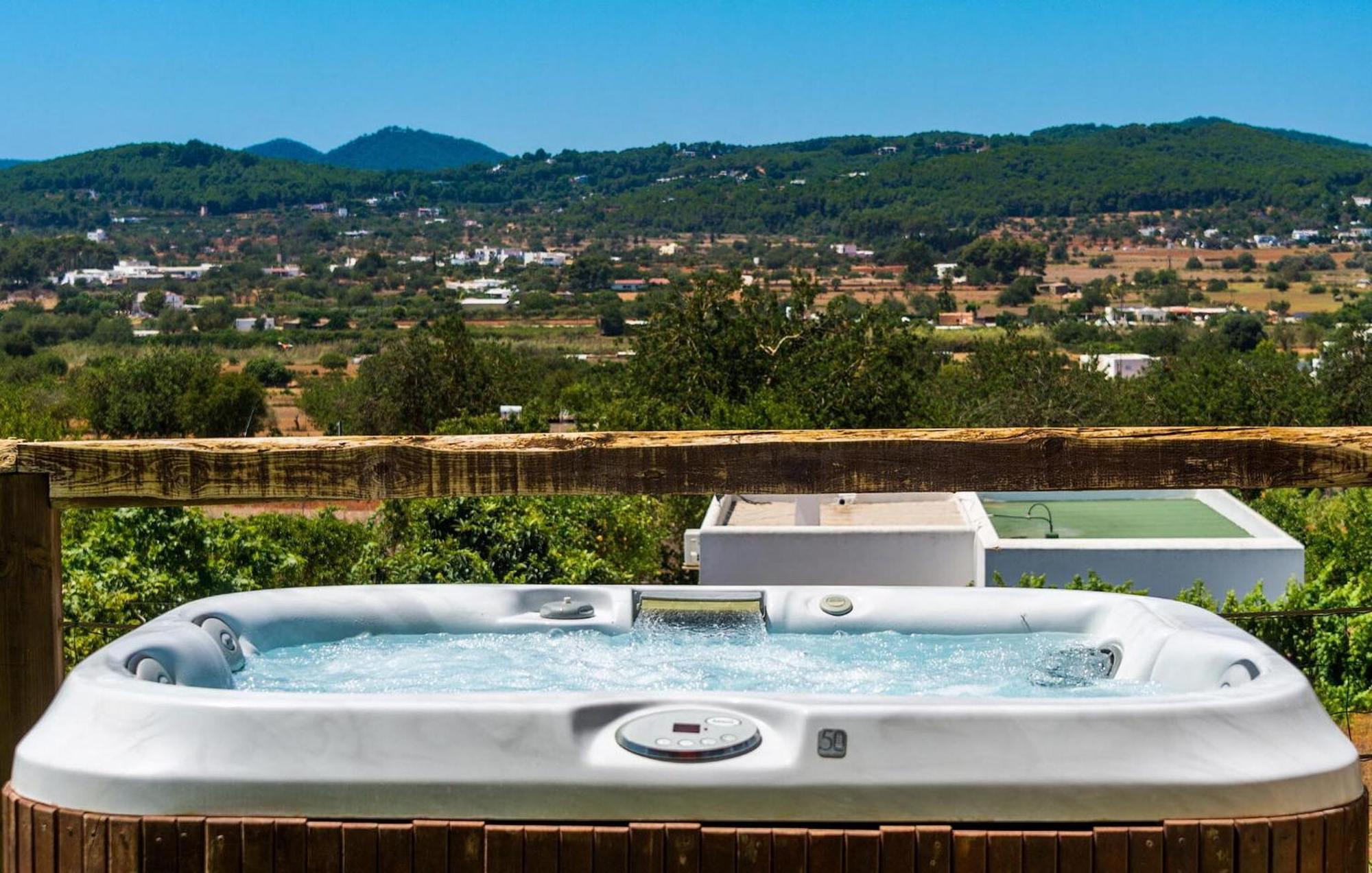 Beni Holiday home Santa Eularia des Riu