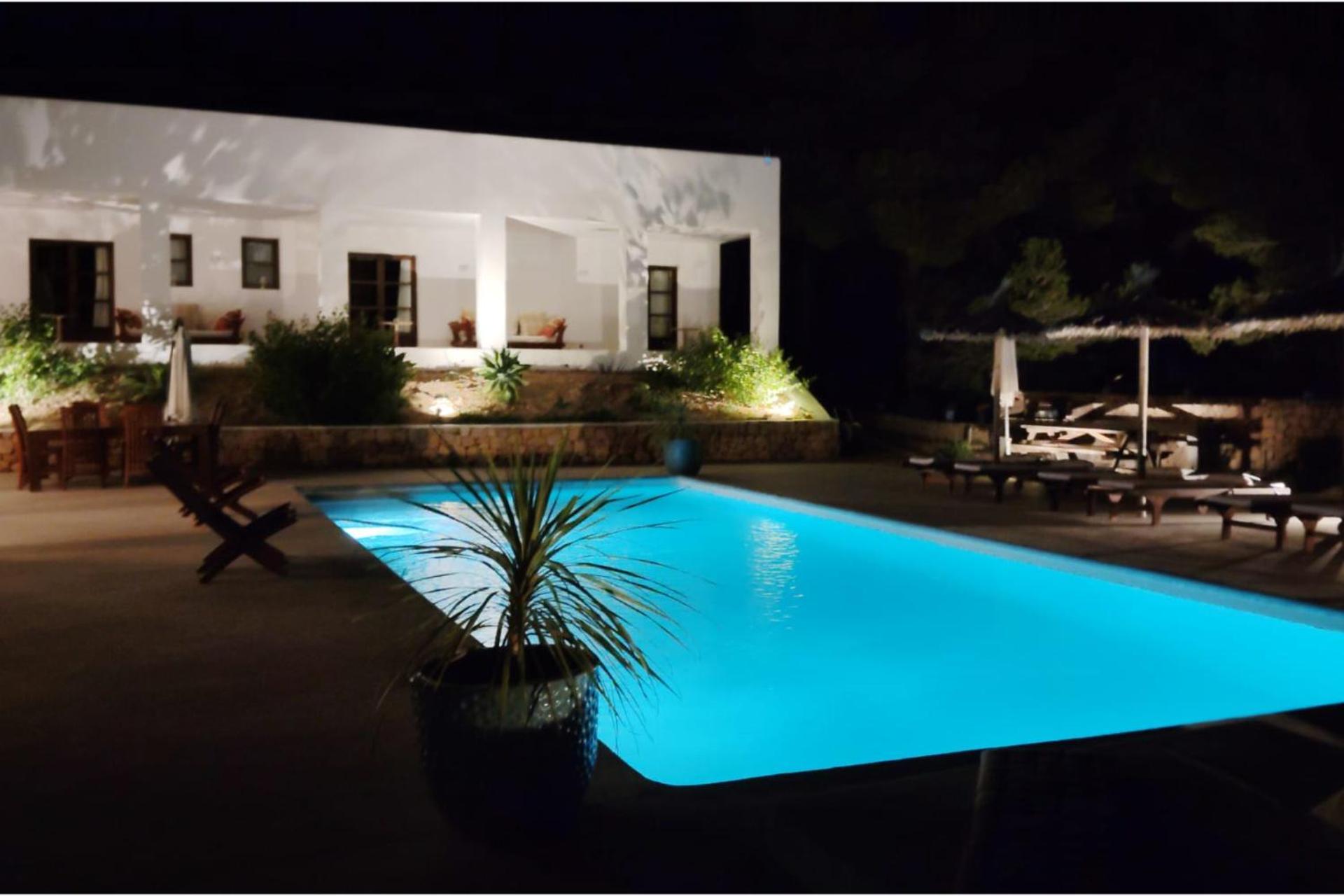 - Sleeps 14 - Pool - Garden - Sea View Villa Sant Josep de sa Talaia