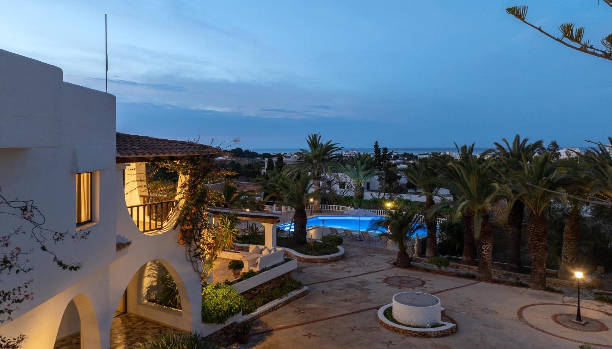 Villa Ravi By Eivillas *