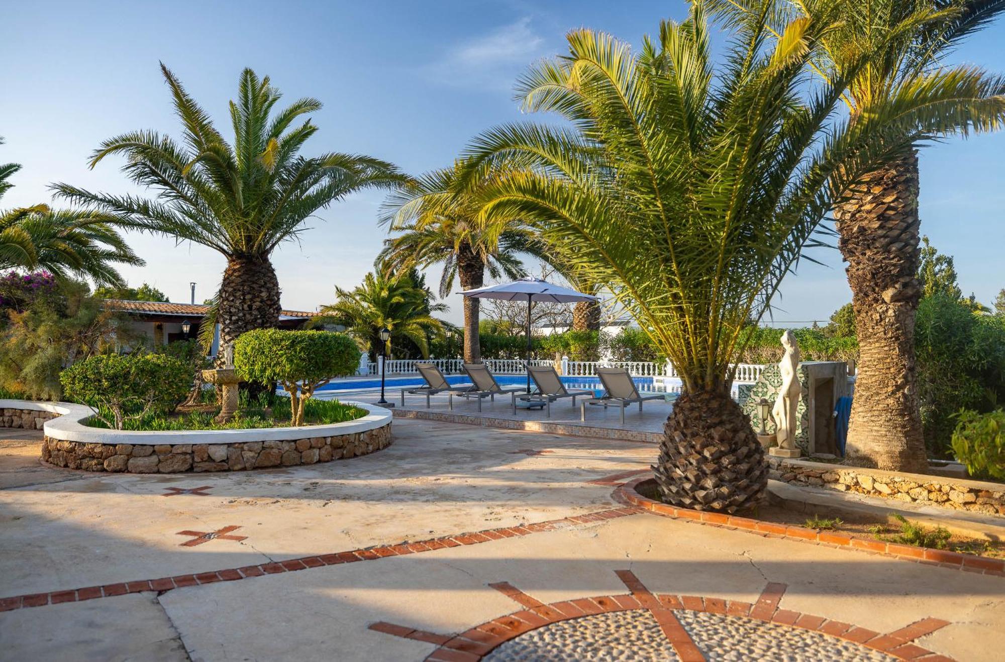 Villa Ravi By Eivillas *