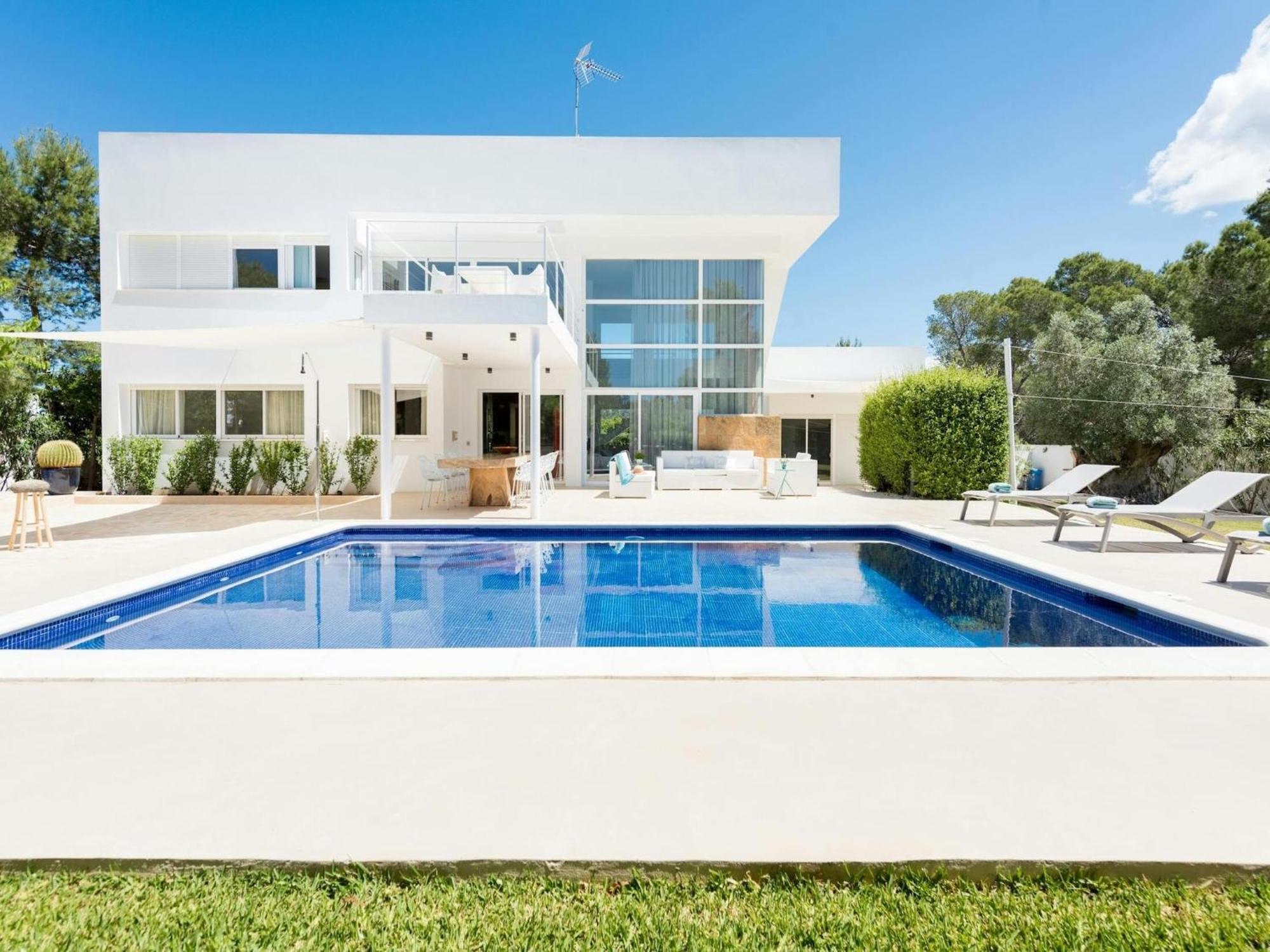 In Near Es Vedra Views Villa