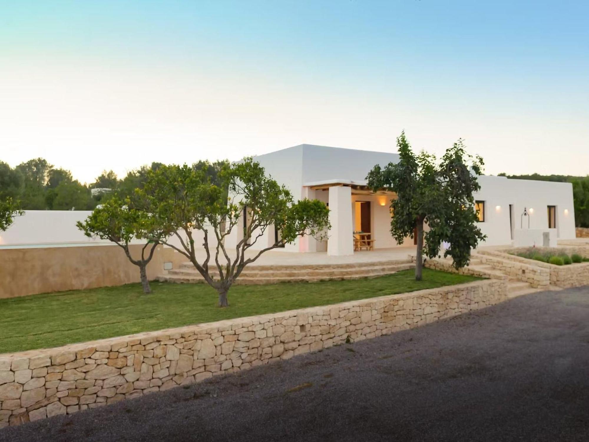 Charming In The Heart Of San Rafael Villa *