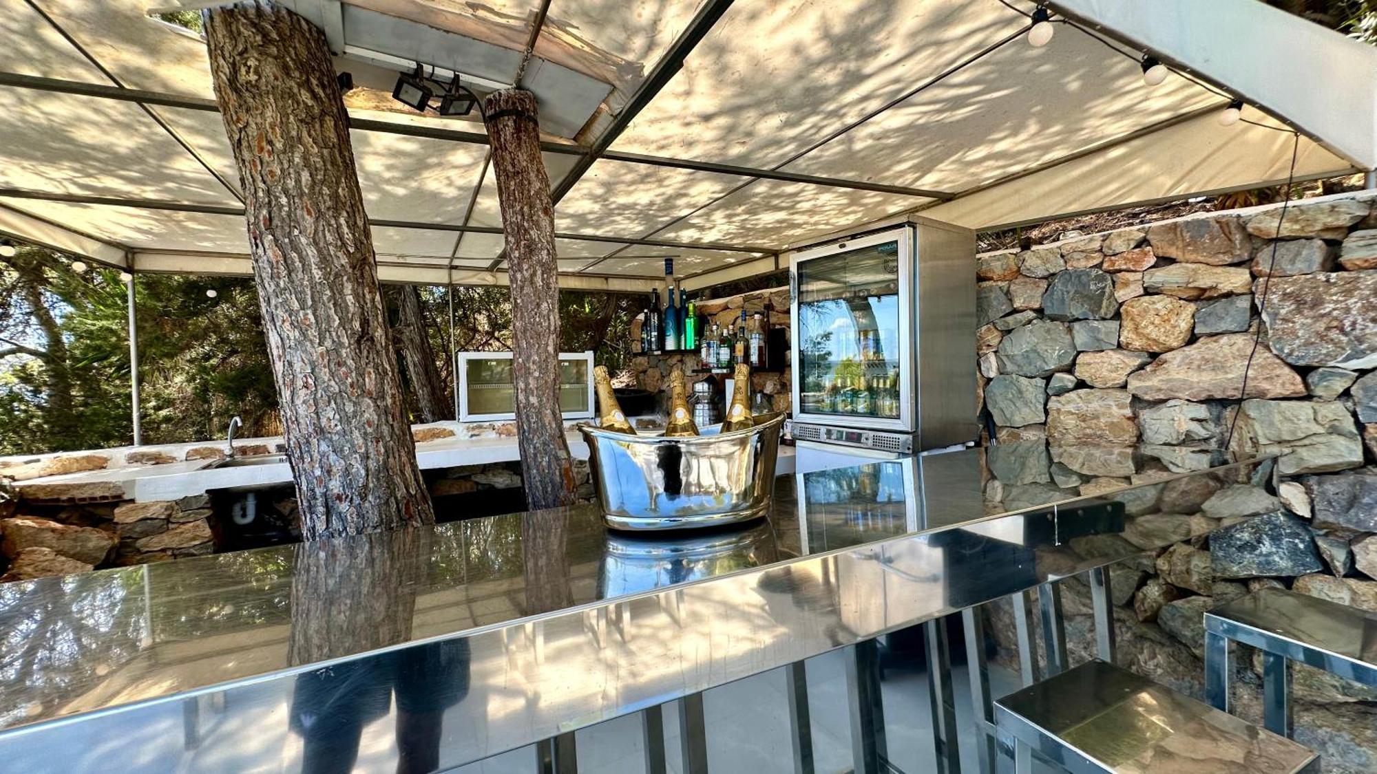Roca Ibiza - Un Paraiso Premium A Solo 10 Minutos De La Ciudad De Ibiza Y De Playas Cala Jondal Y Salinas Sant Jordi de ses Salines