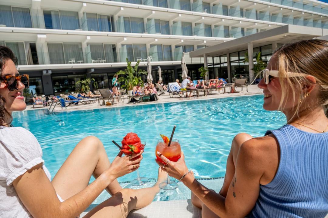 Els Pins & 4* Sant Antoni de Portmany