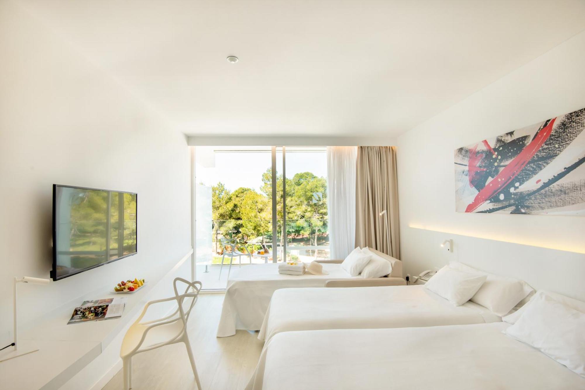 Els Pins & 4* Sant Antoni de Portmany