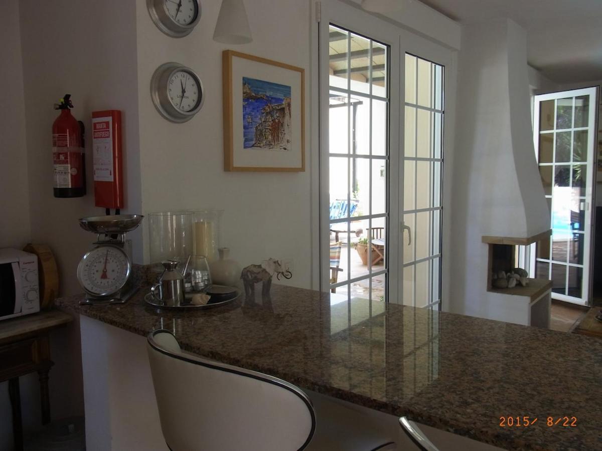 Villa With Pool, 5min To Casa Mimosa Sant Josep de sa Talaia