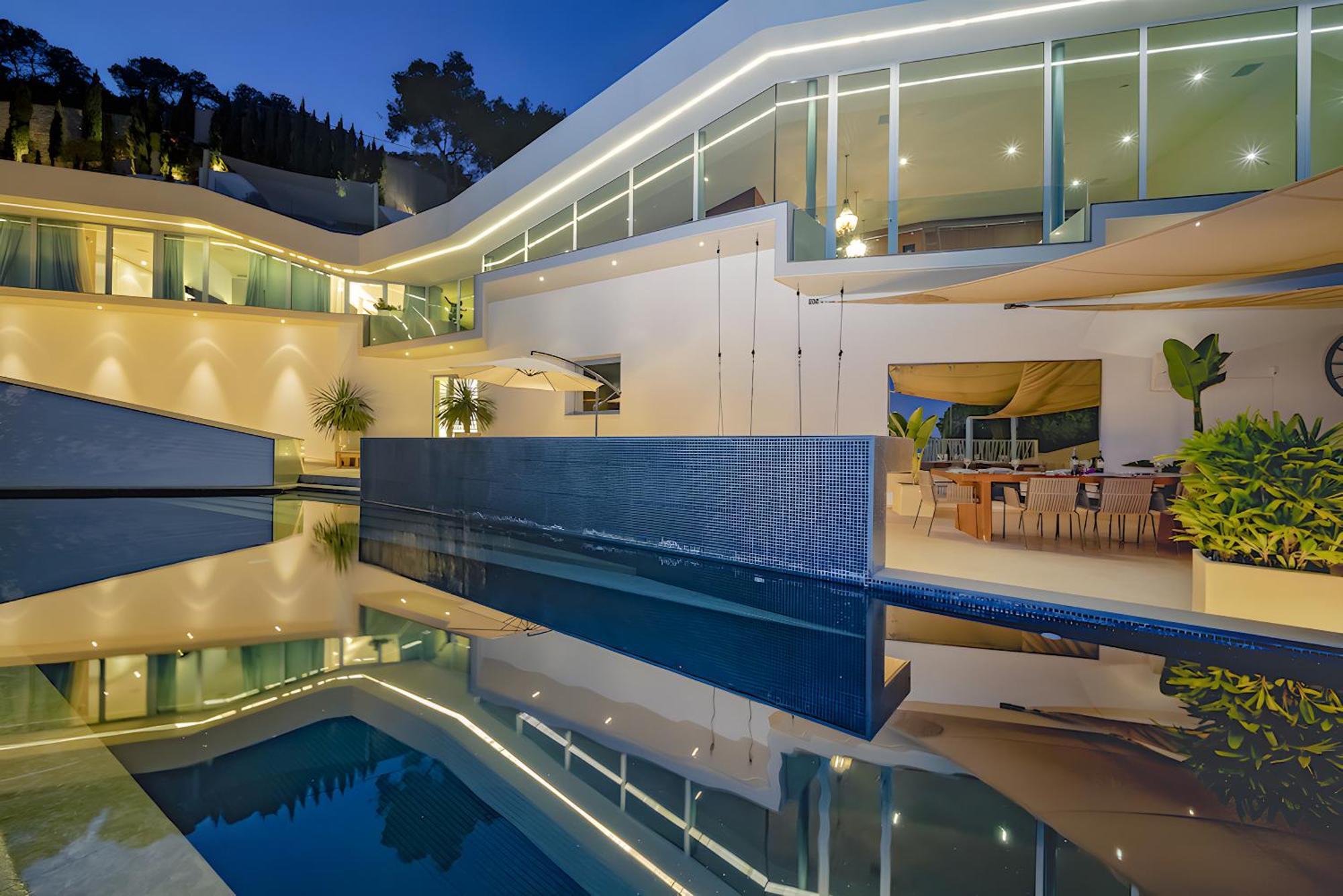 Nirvana Villa Santa Eulária des Riu