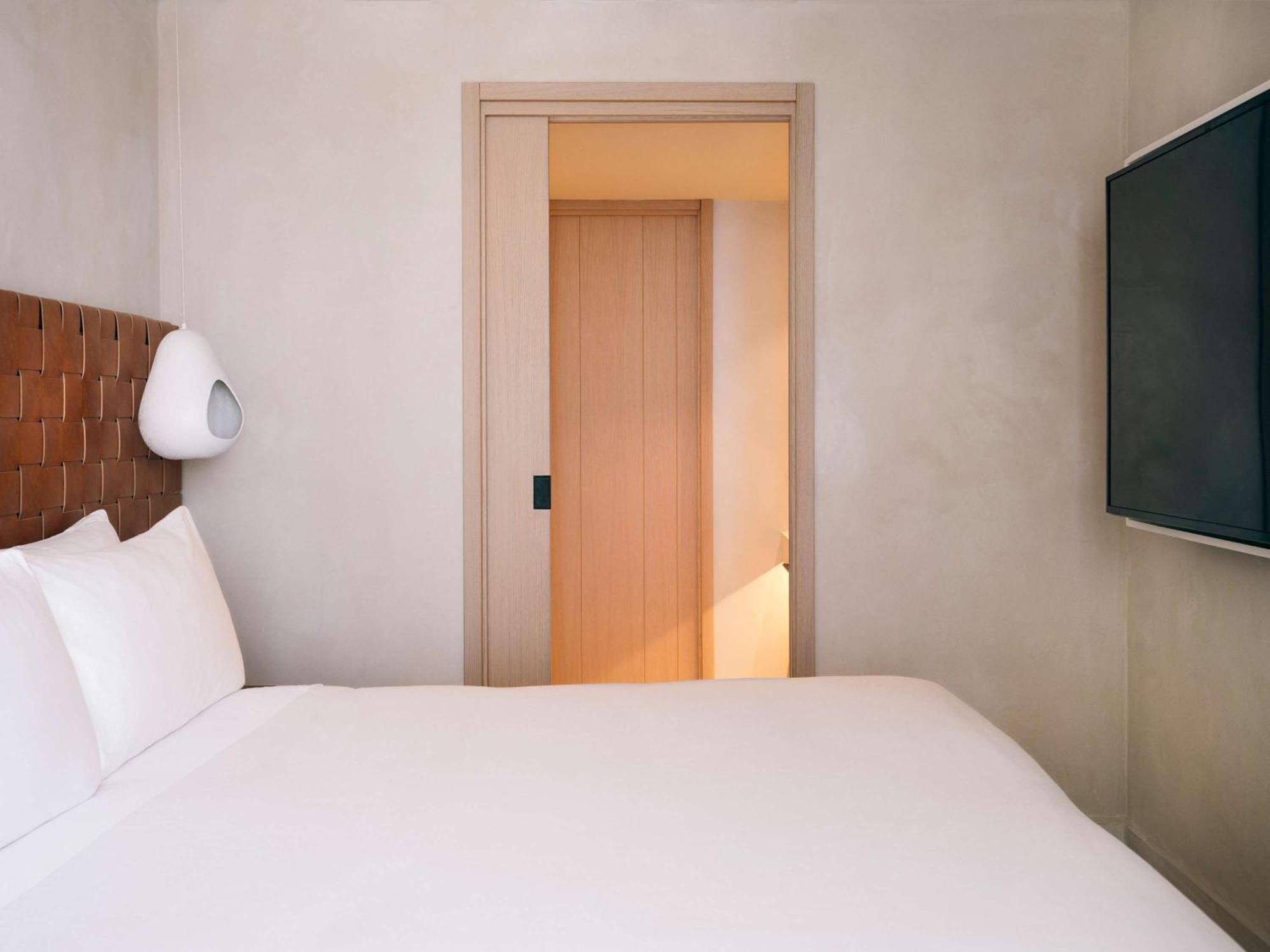 Hotel Mondrian Ibiza Cala Llonga (Ibiza)