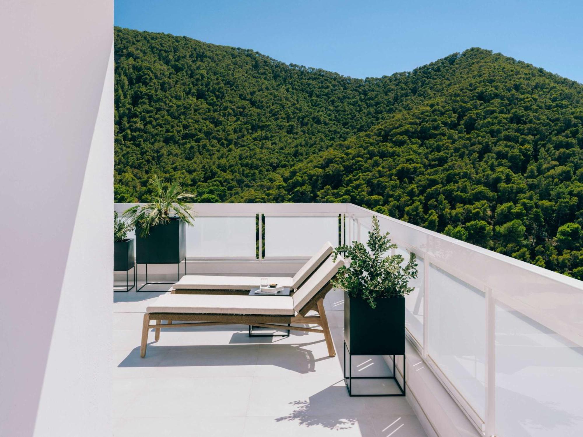 Mondrian Ibiza Hotel Cala Llonga (Ibiza)
