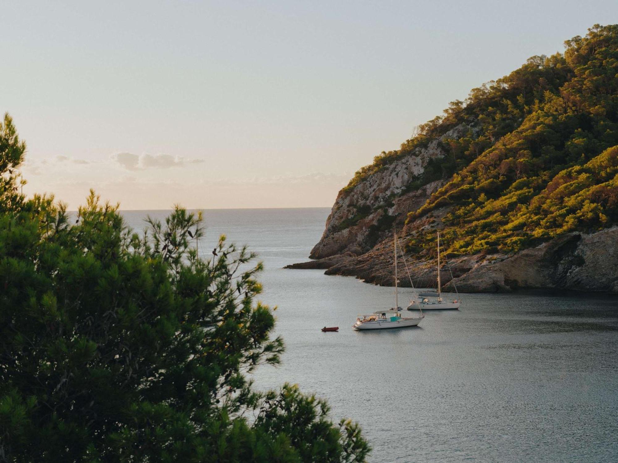 Mondrian Ibiza Cala Llonga (Ibiza)