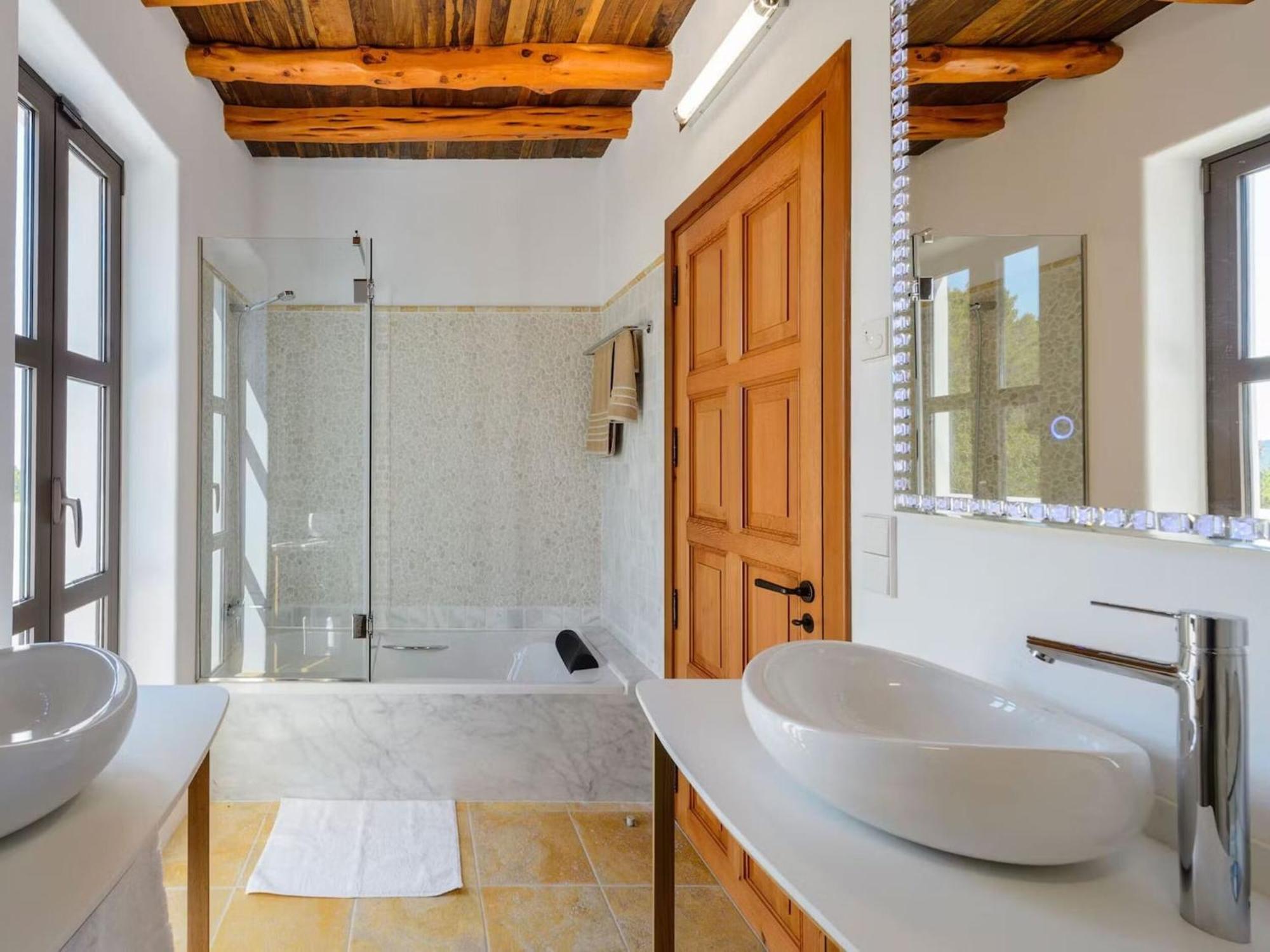 Villa With Children Play Area Santa Eularia des Riu