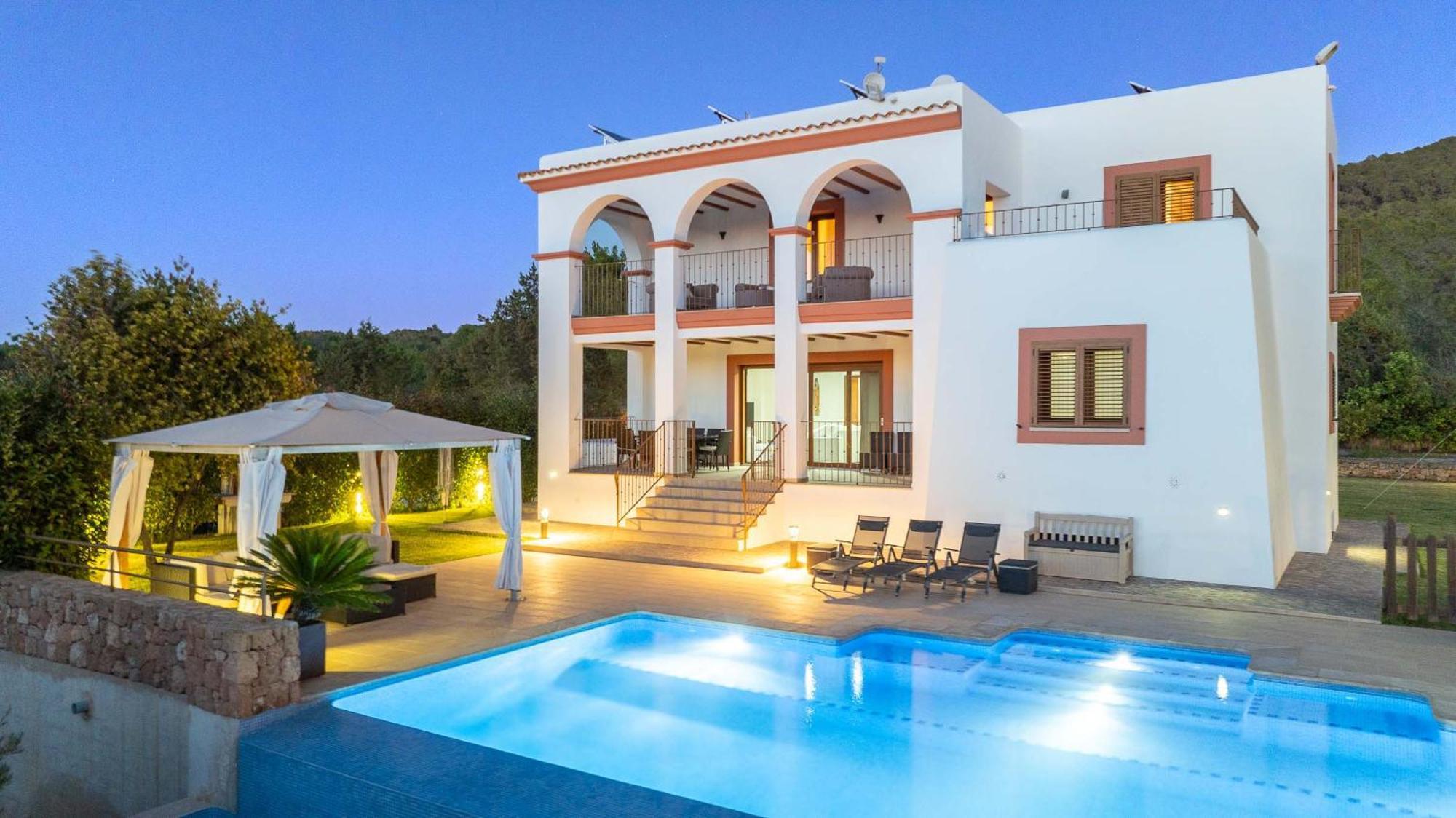 Casa Fenix Villa *
