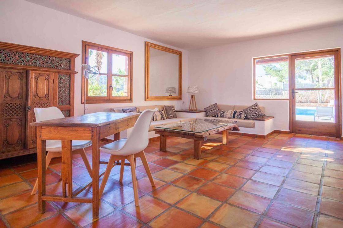 Casa Roja Ibiza *