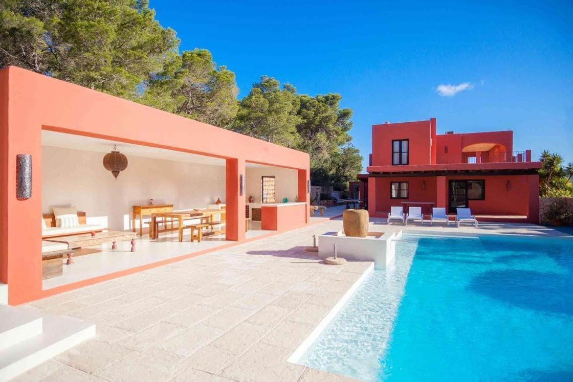 Villa Casa Roja Ibiza