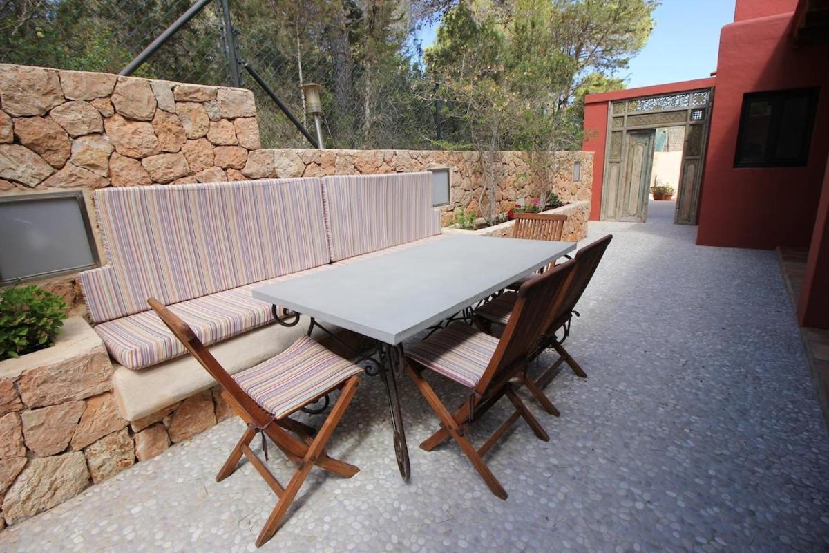 Villa Casa Roja Ibiza BALEARIC ISLANDS