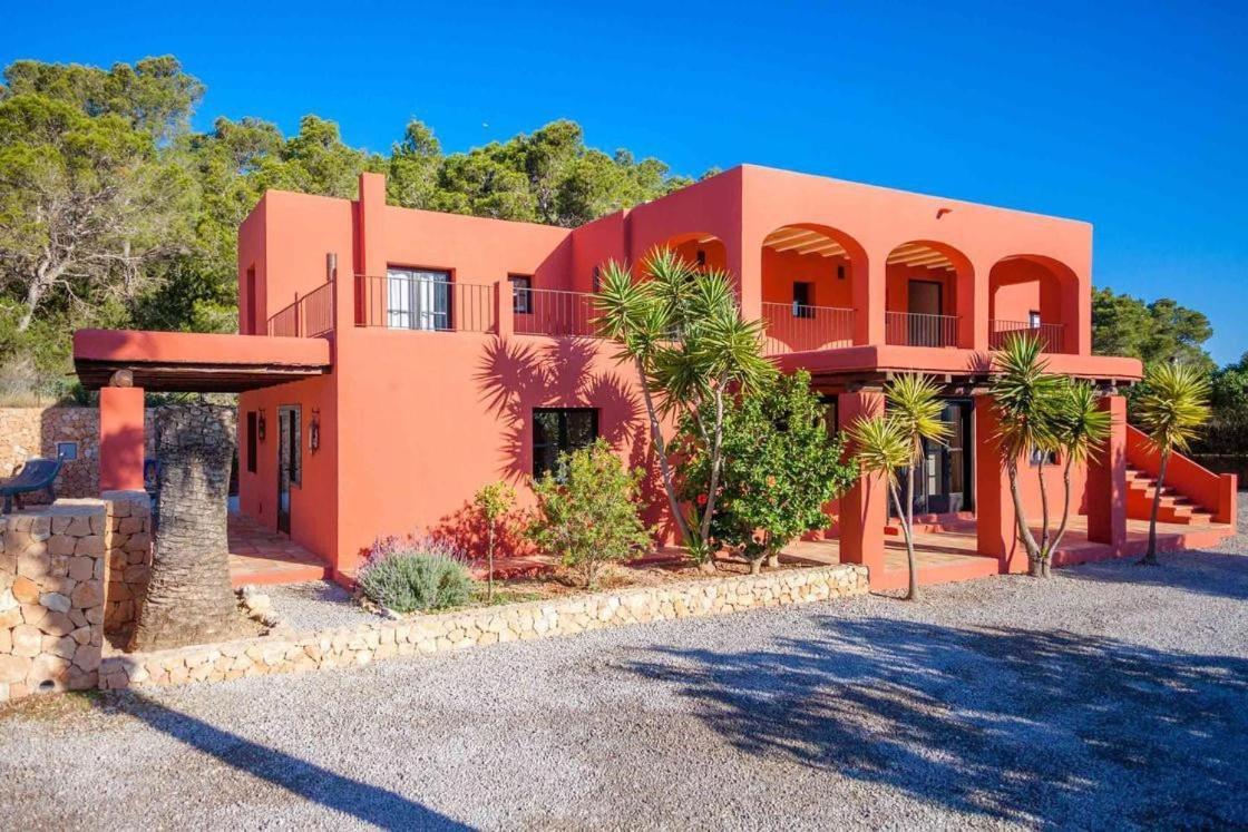 Casa Roja Ibiza *