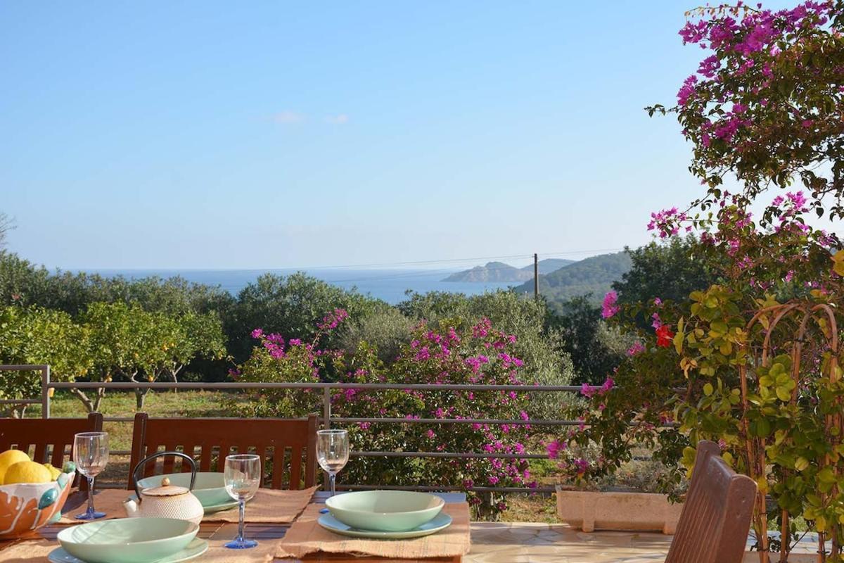 Charming Traditional Sea View Villa