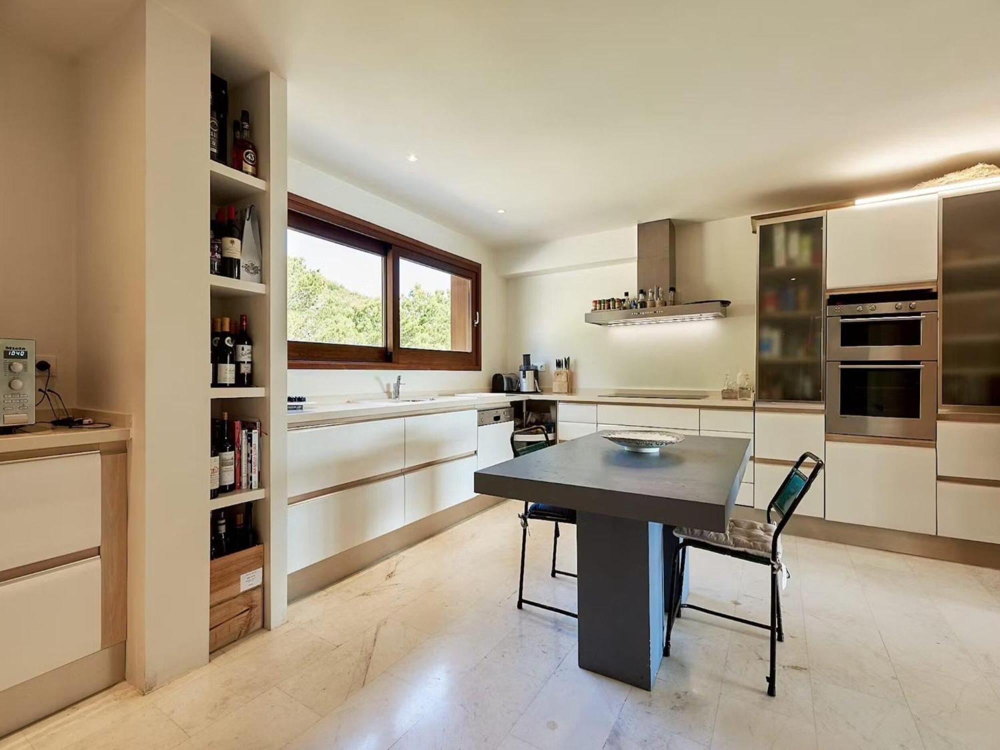 Villa Magnificent In Luxurious Retreat Cala Llonga (Ibiza)