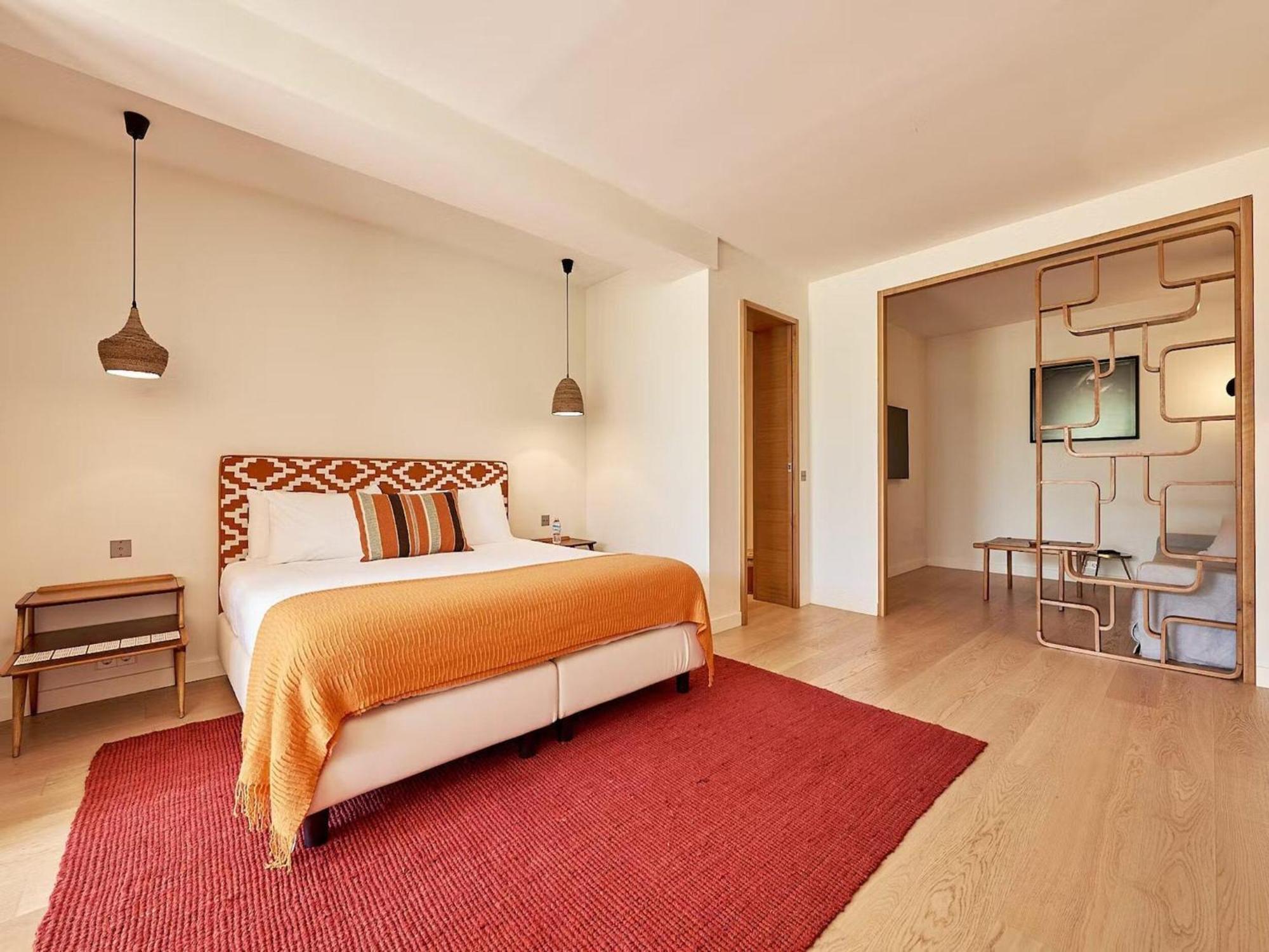 Villa Magnificent In Luxurious Retreat