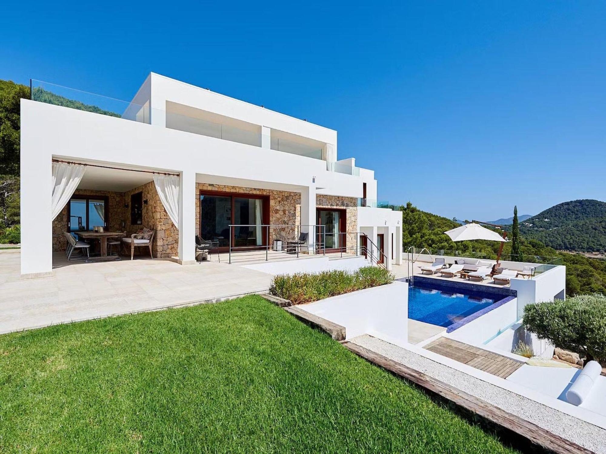 Magnificent In Luxurious Retreat *