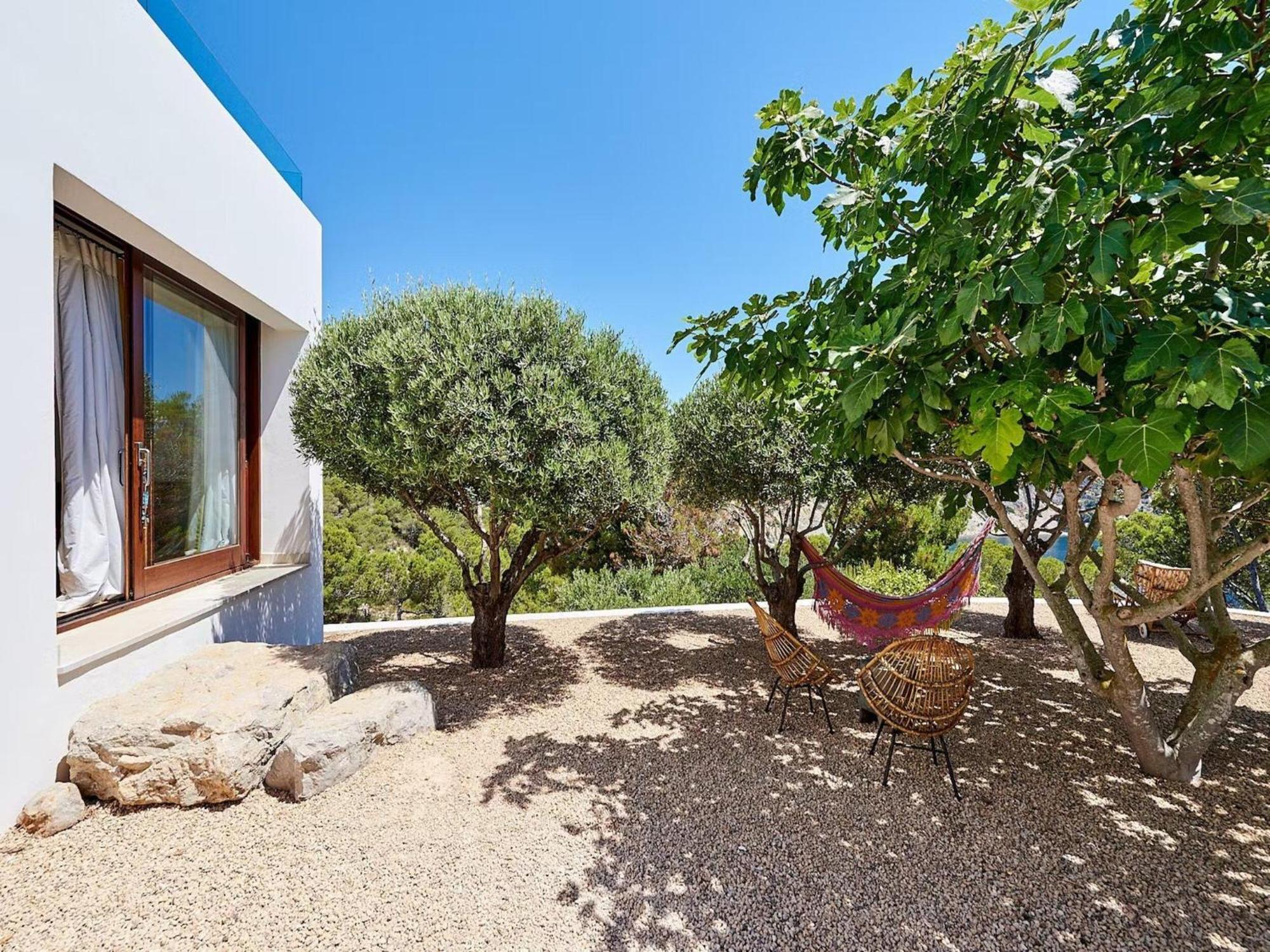 Villa Magnificent In Luxurious Retreat